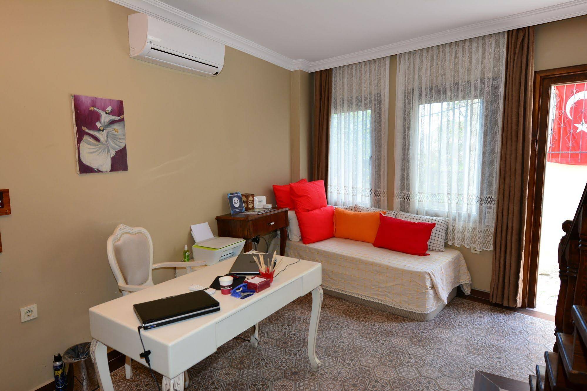 Hayriye Hanim Ege Otel