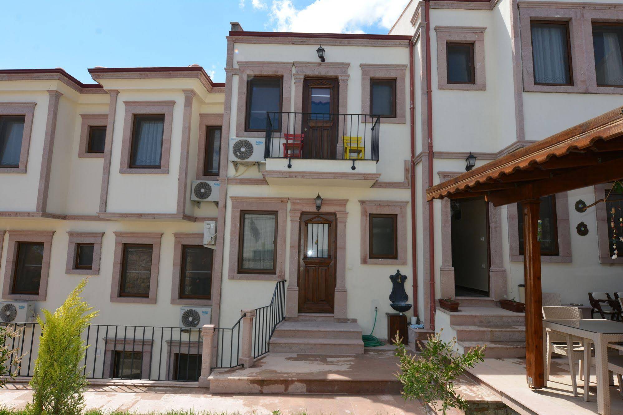 Hayriye Hanim Ege Otel