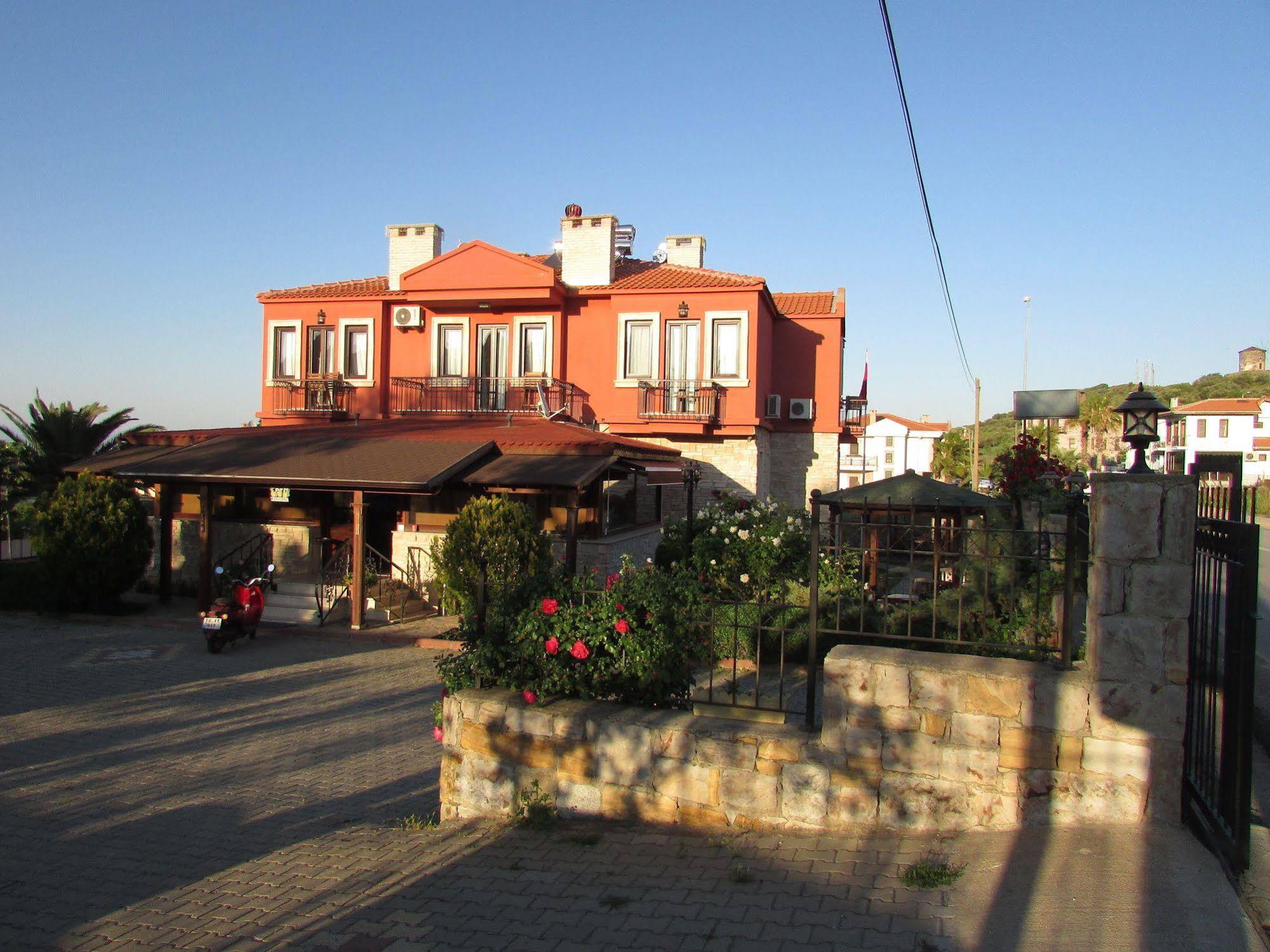 Cunda Suinn Otel