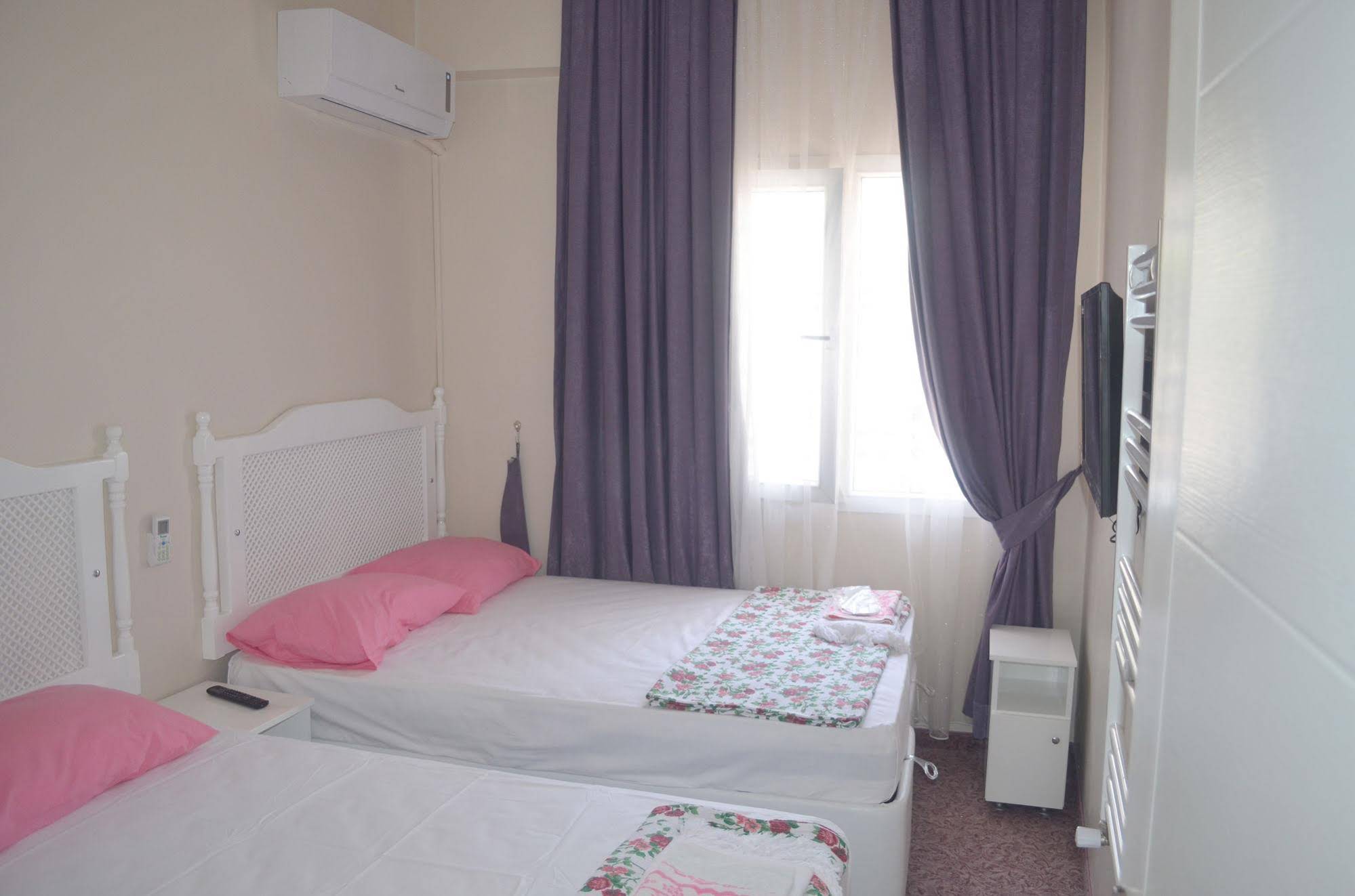 Kiyi Motel