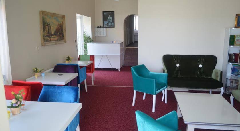 Kiyi Motel
