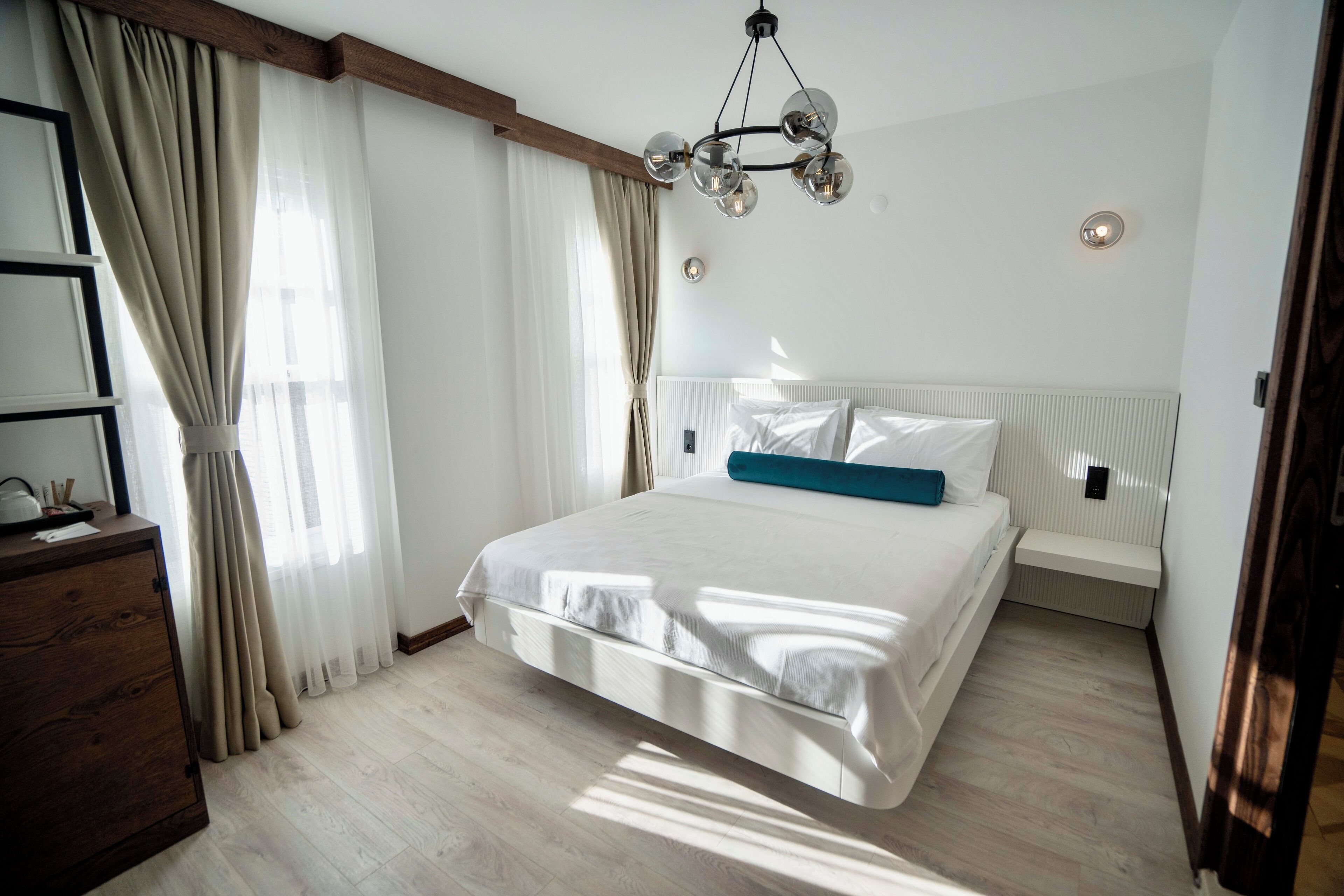 Lina Guest House