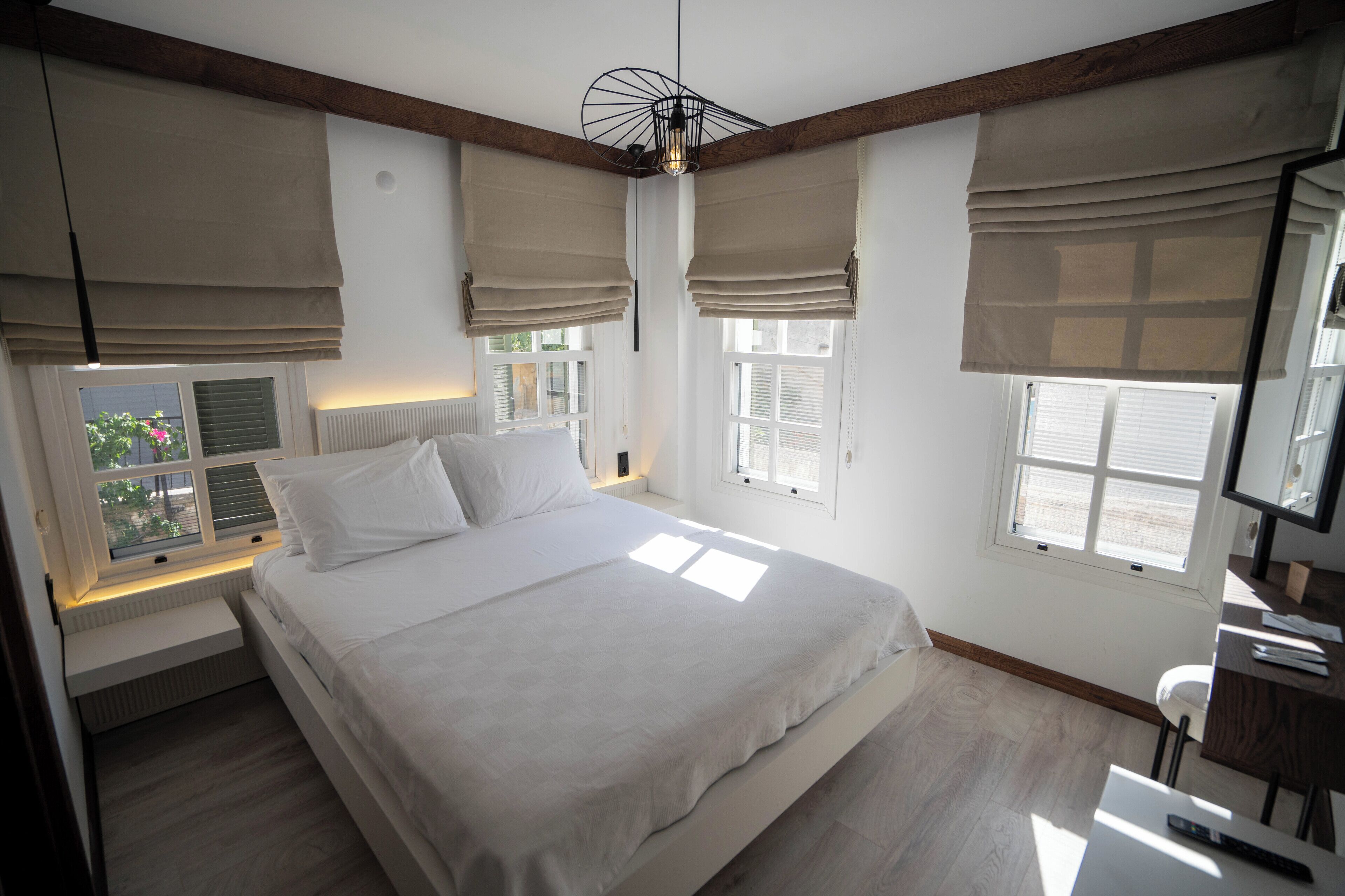 Lina Guest House