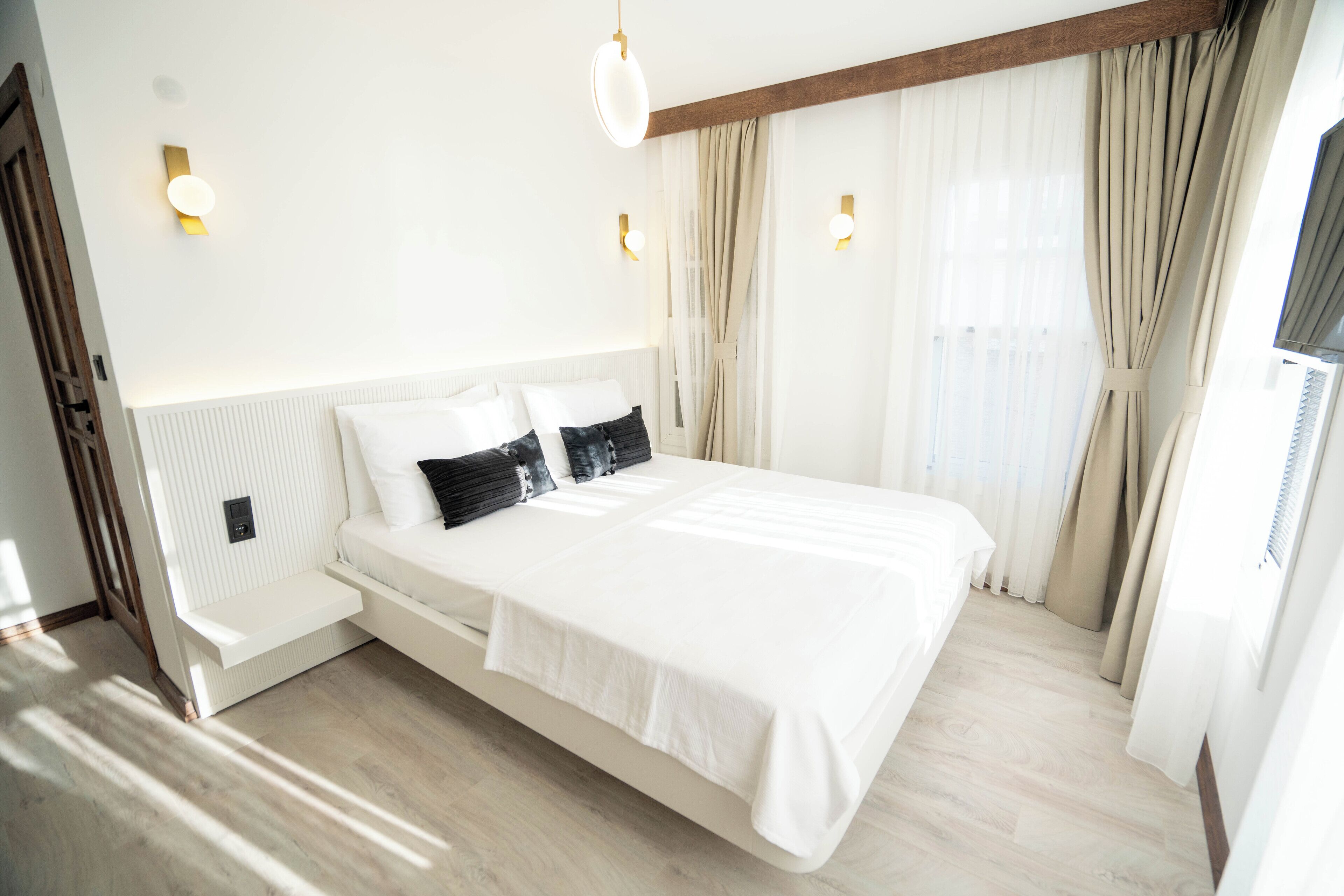 Lina Guest House