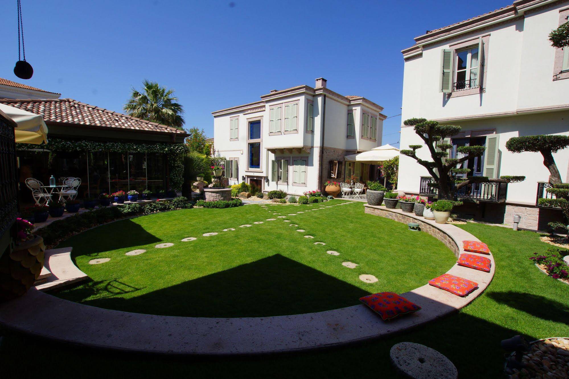 Nisi Butik Hotel