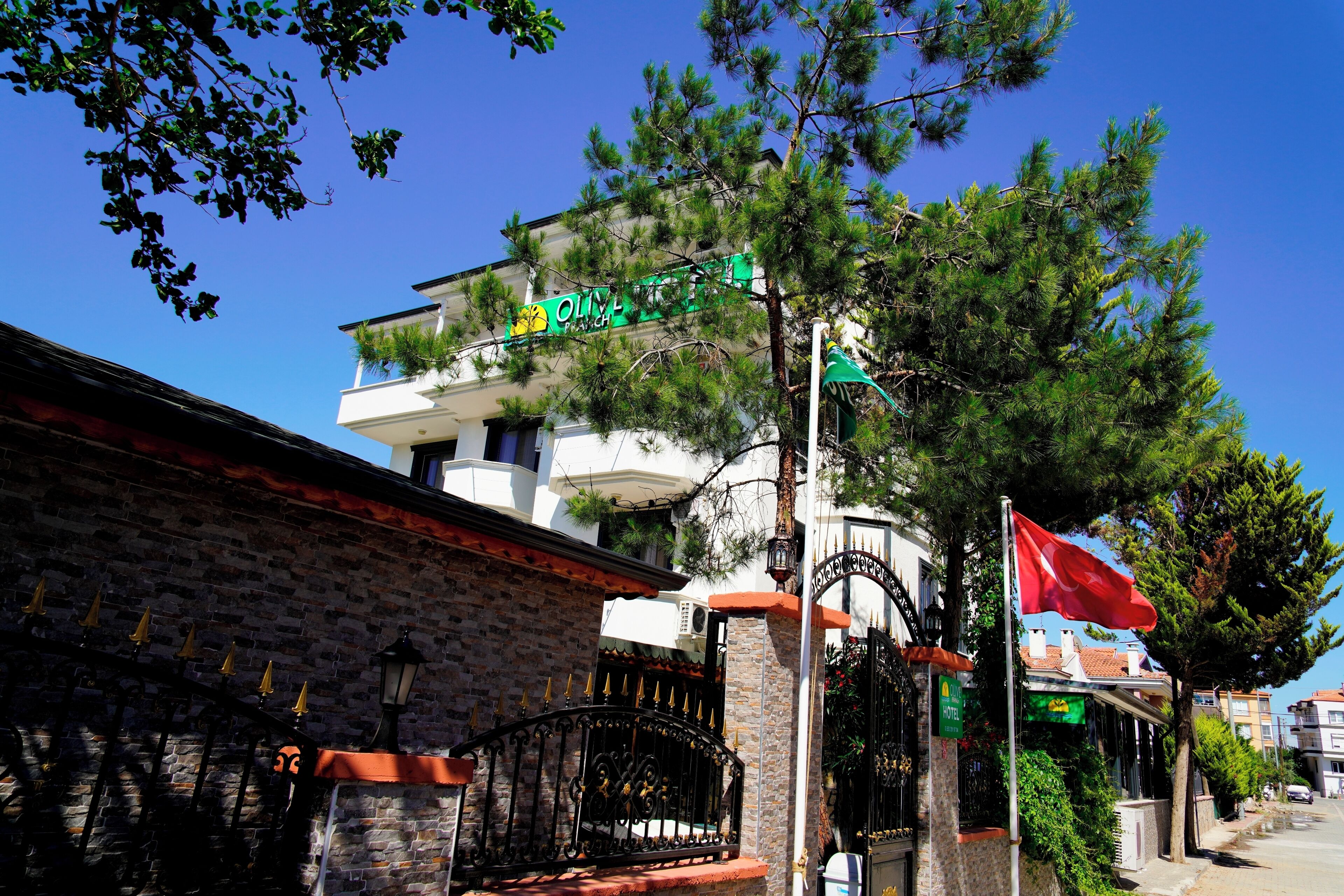 Olive Branch Hotel