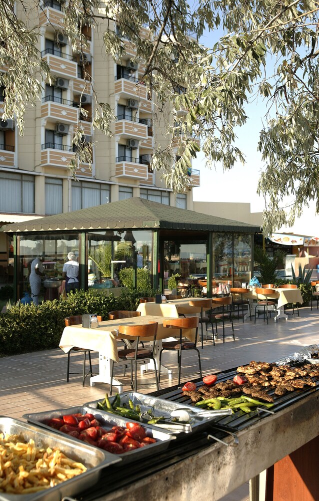 Palmera Resort