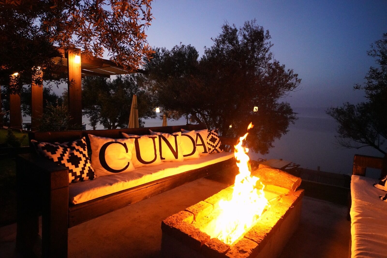 QCunda Otel and Restaurant