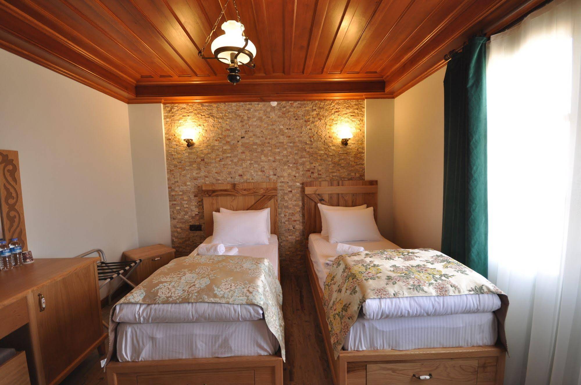 Svila Otel