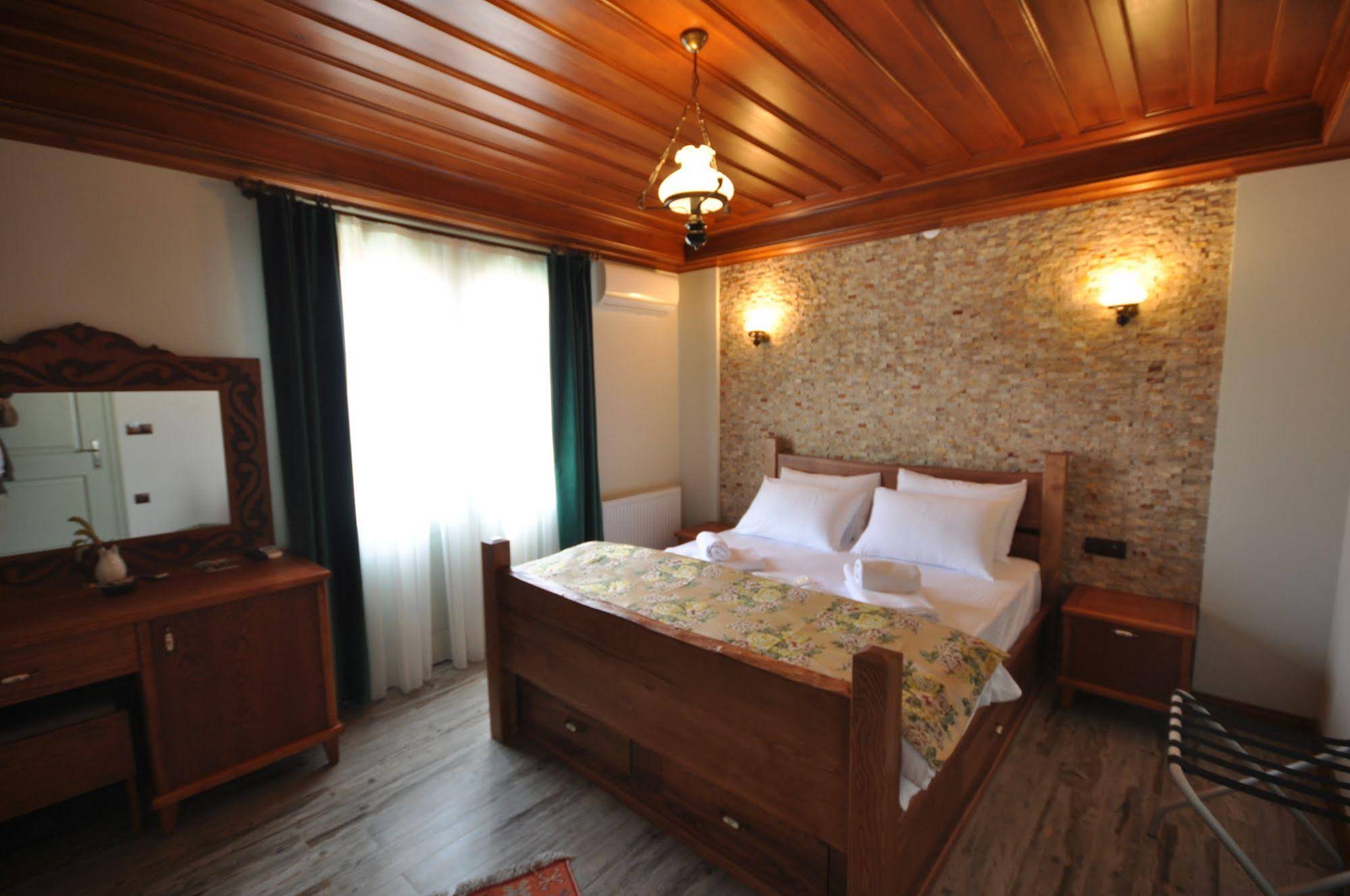 Svila Otel