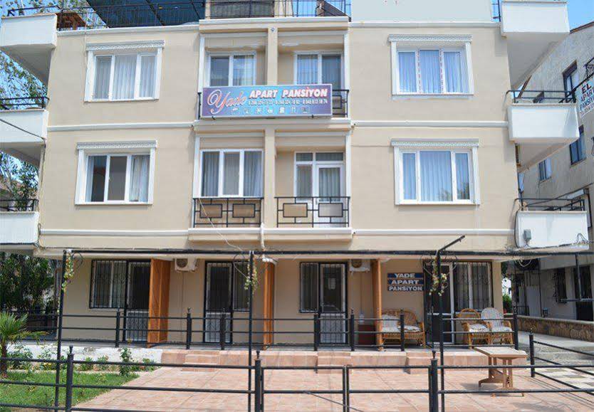 Yade Apart Pension