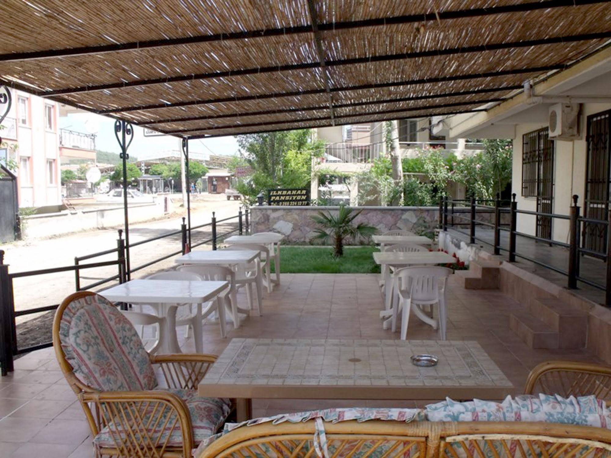 Yade Apart Pension