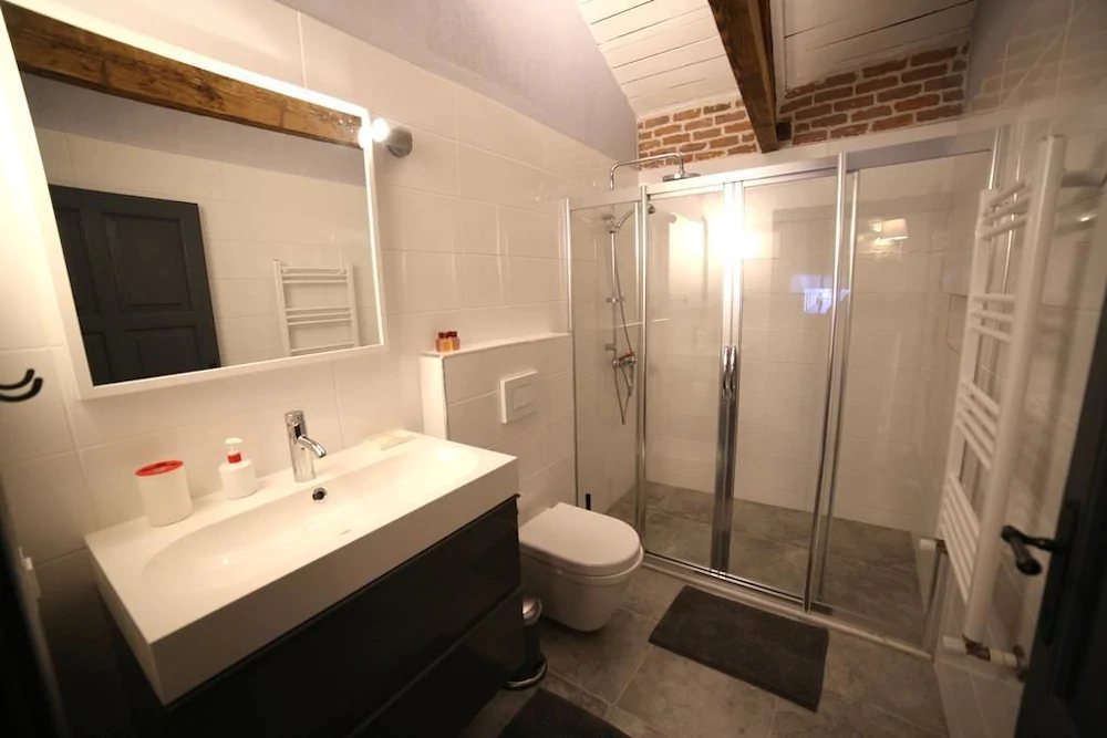 Attalos Suites Hotel