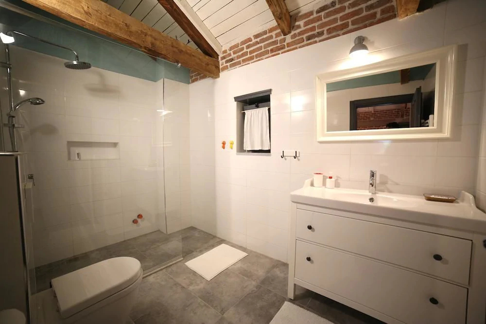 Attalos Suites Hotel