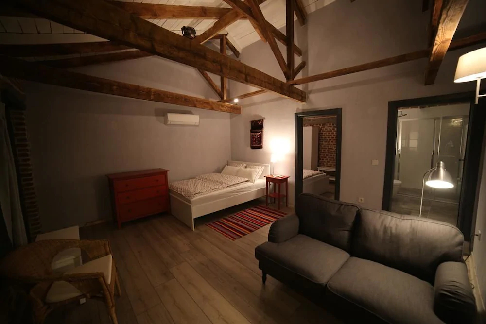 Attalos Suites Hotel