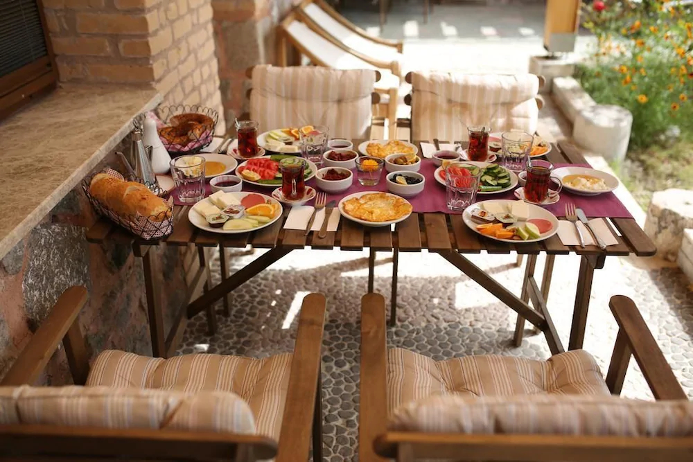 Attalos Suites Hotel