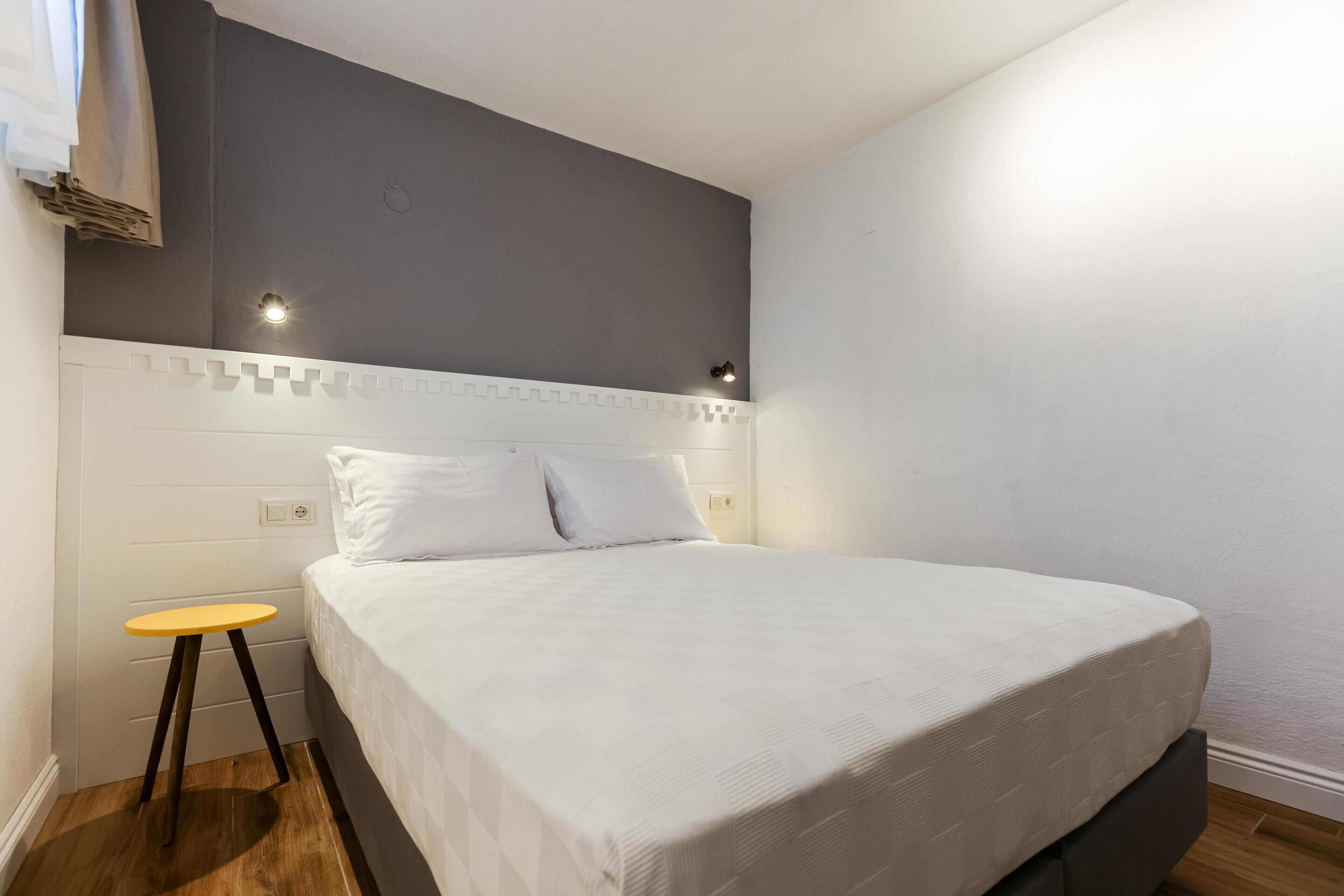 Adaloca Otel