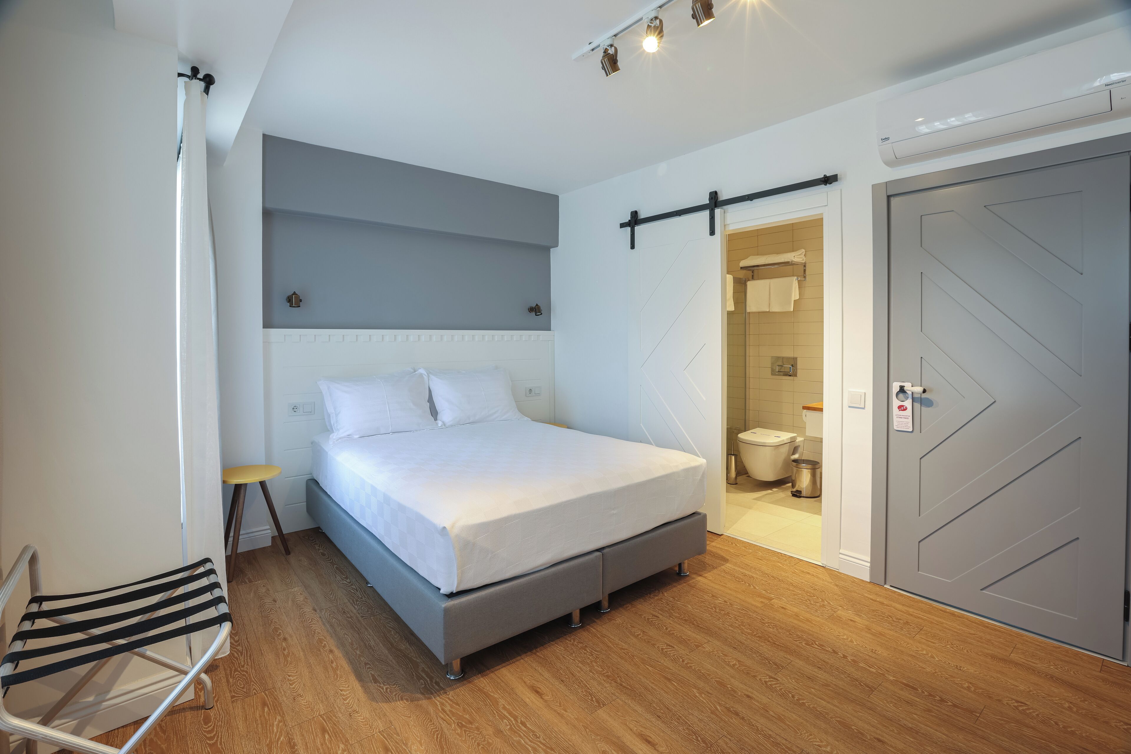 Adaloca Otel