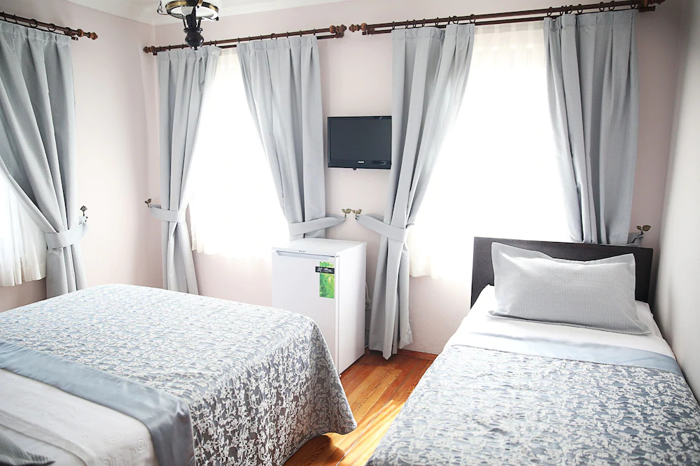 Ebruli Hotel