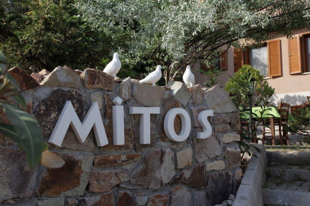 Mitos