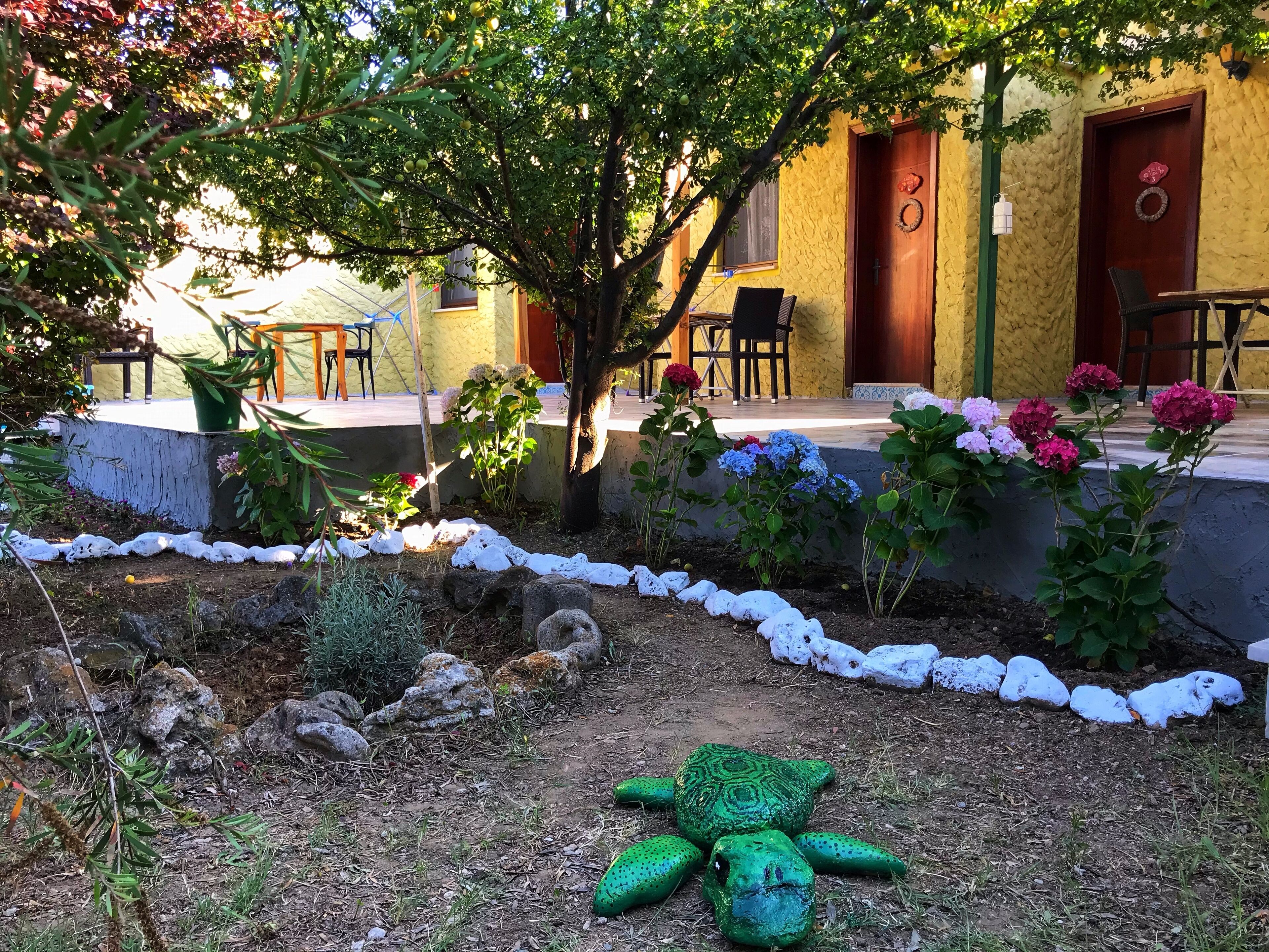 Tenedos Tatil Odalari