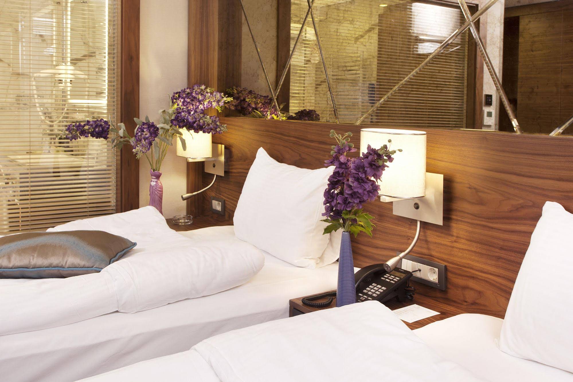 Artur Hotel