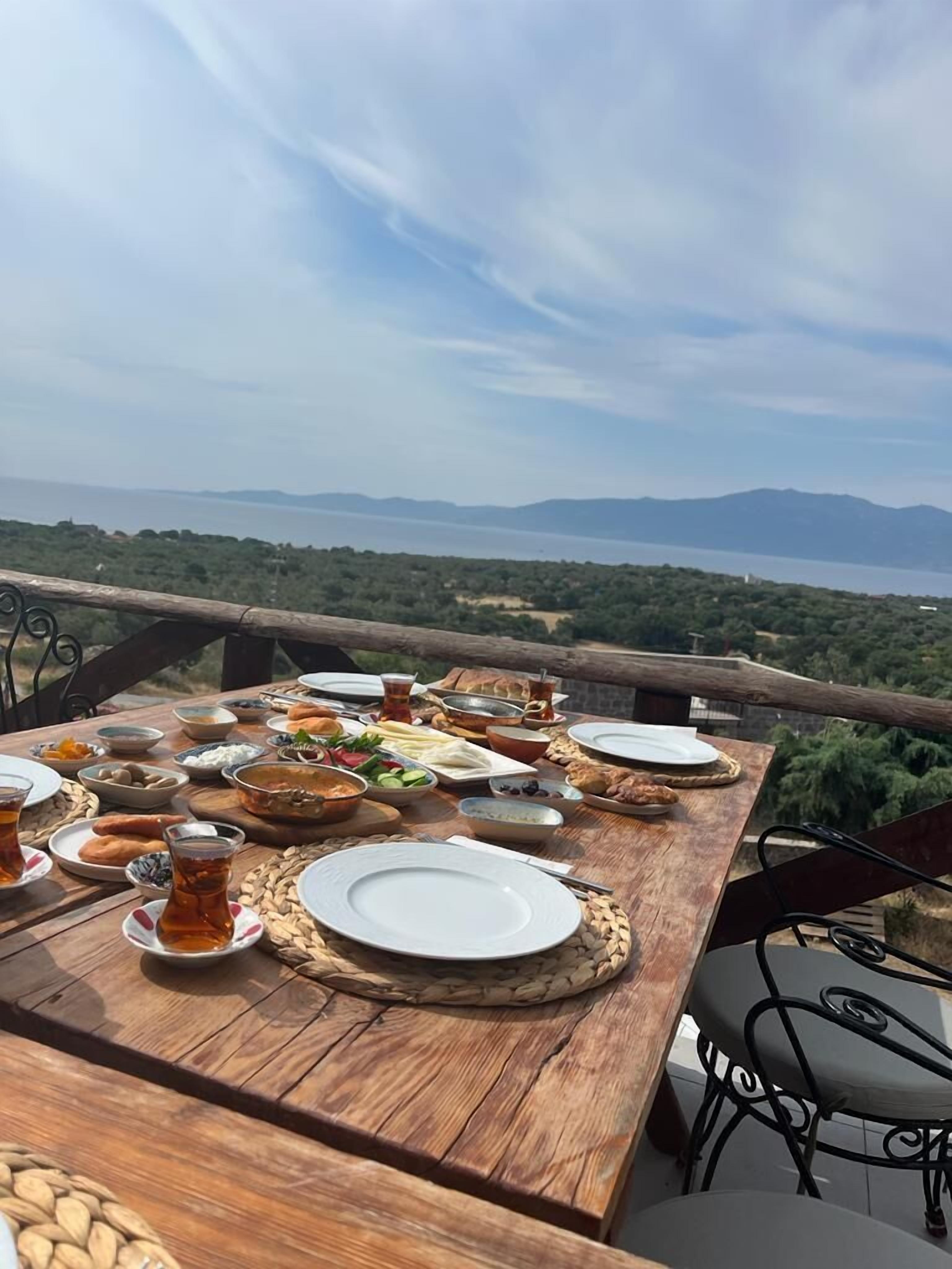 Assos Ada Otel