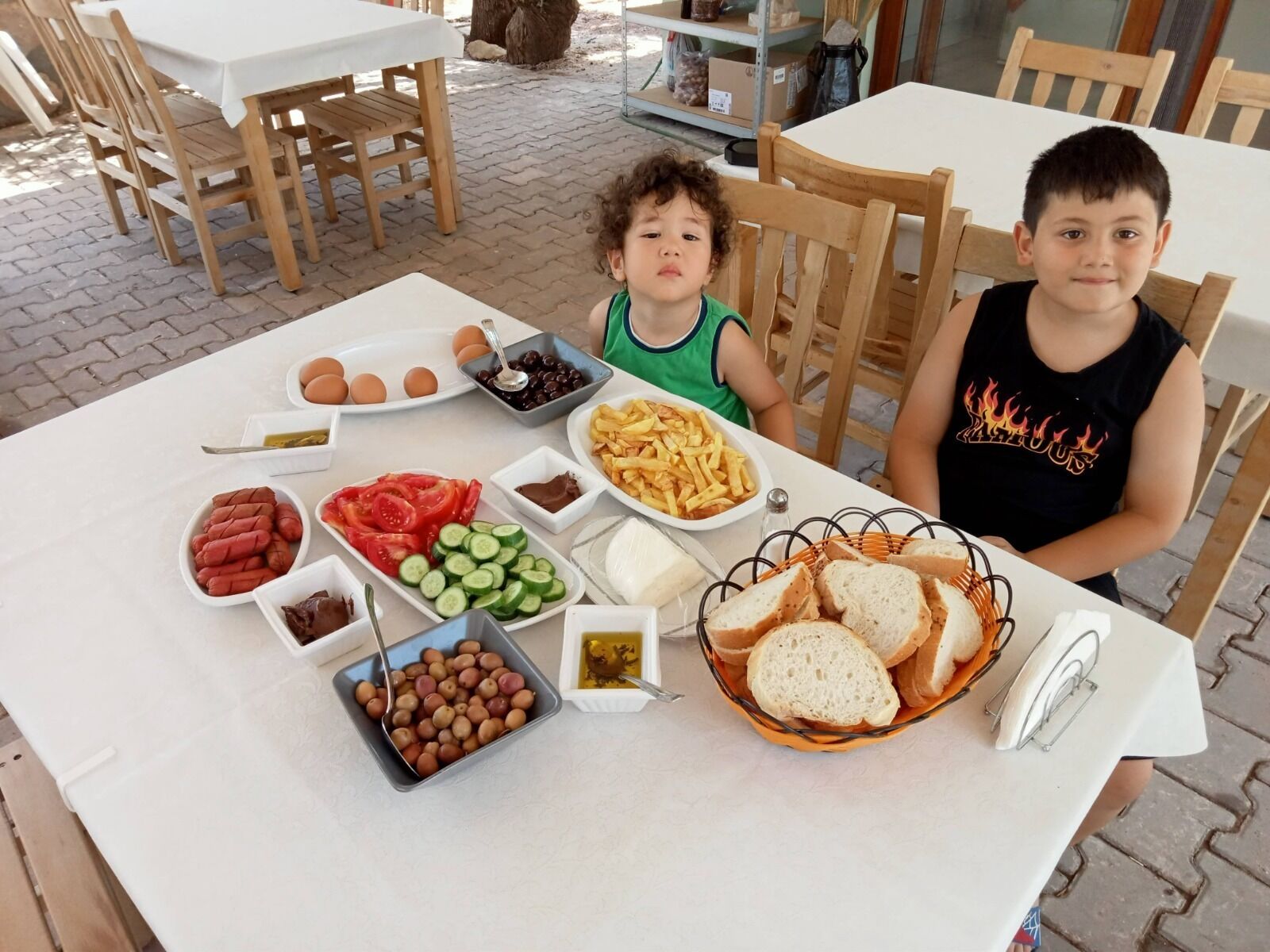 Assos Gunoven Butik Apart Otel