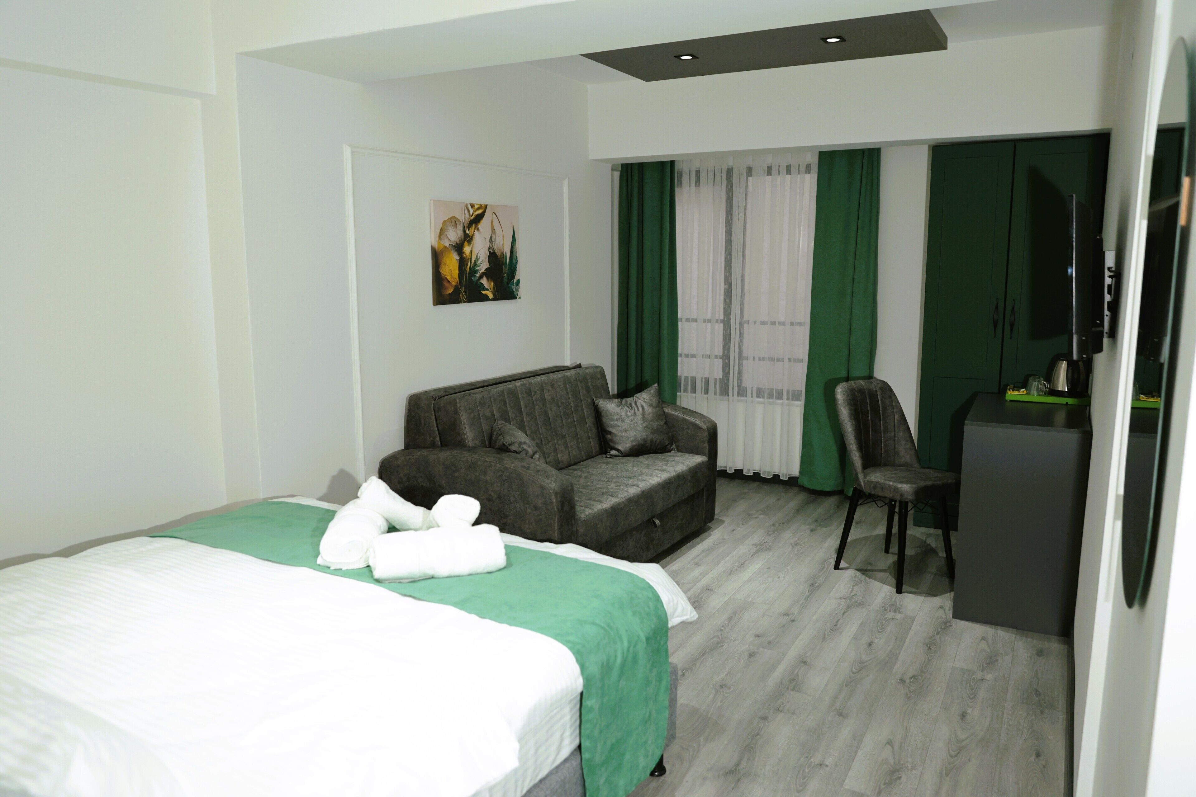 Aybek Ratio Hotel