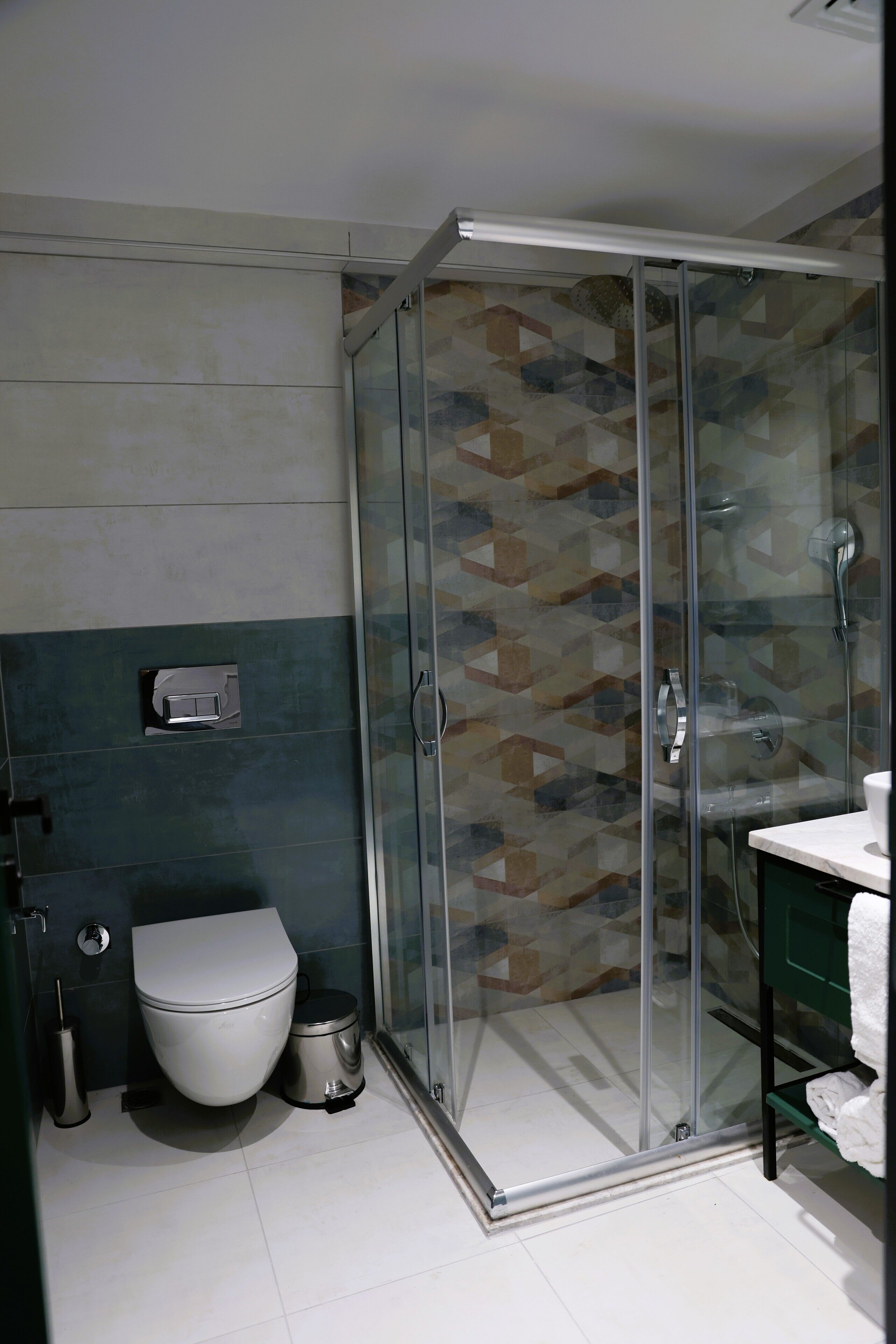 Aybek Ratio Hotel