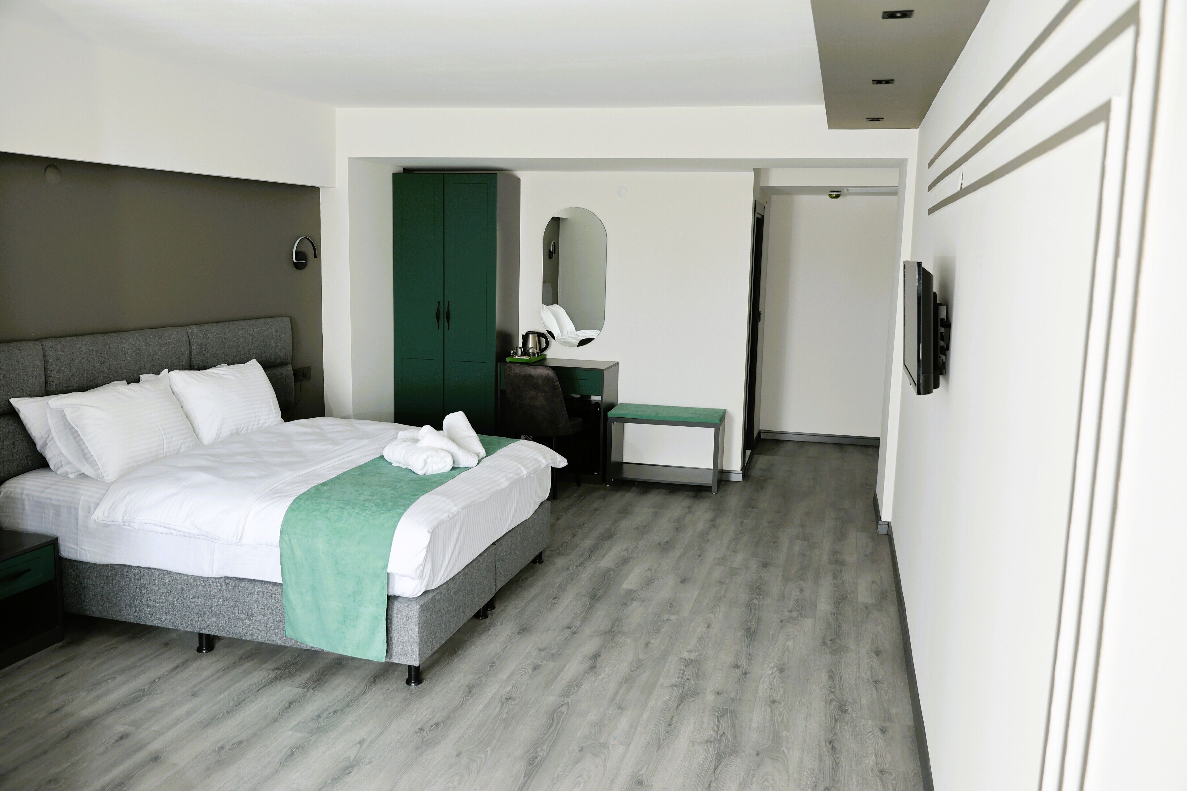 Aybek Ratio Hotel