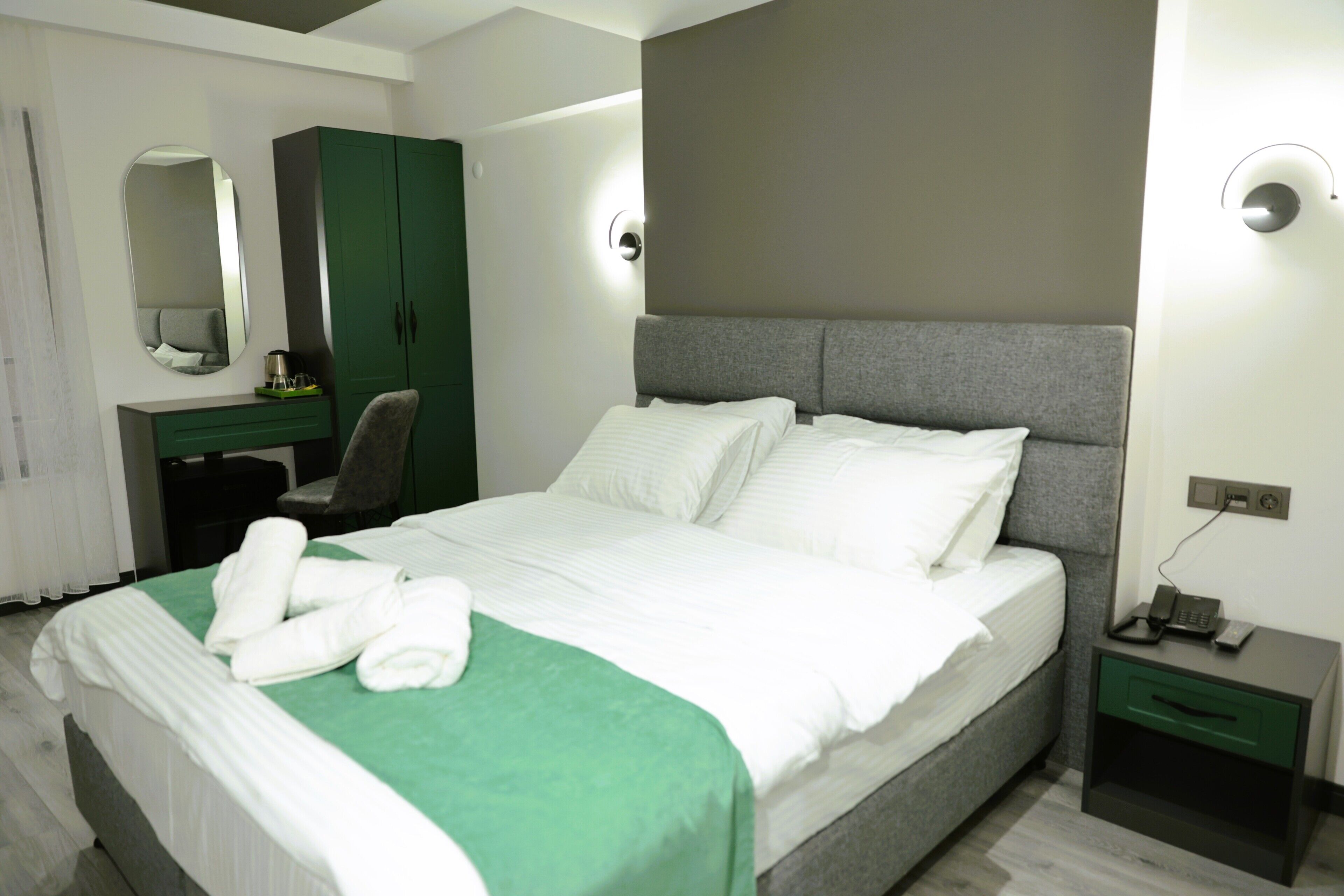 Aybek Ratio Hotel