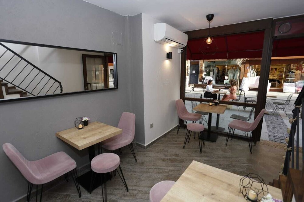 Degirmenlik Casamia Caffe & Suite