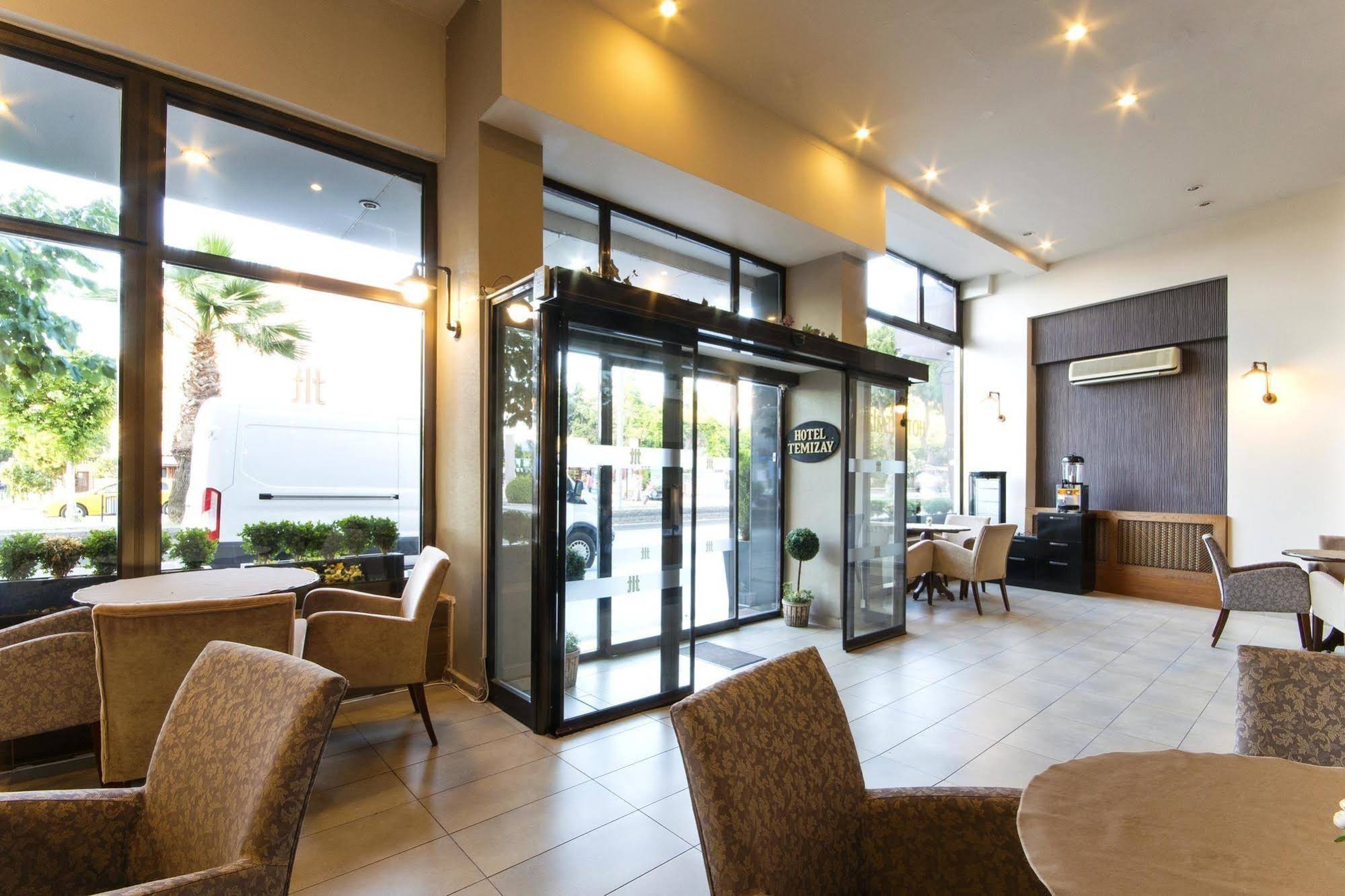 Hotel Temizay