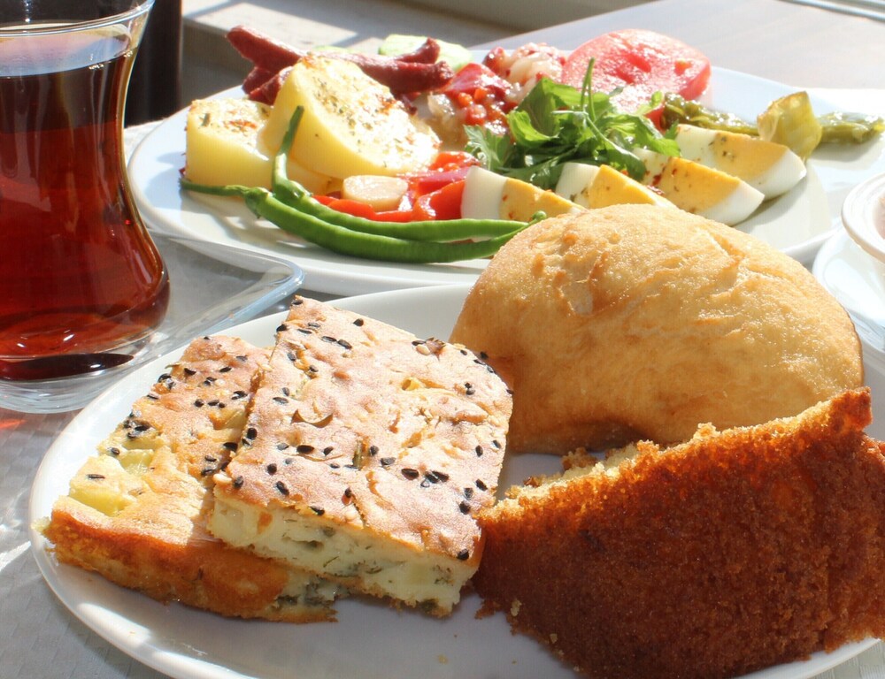 Onal Tas Konak