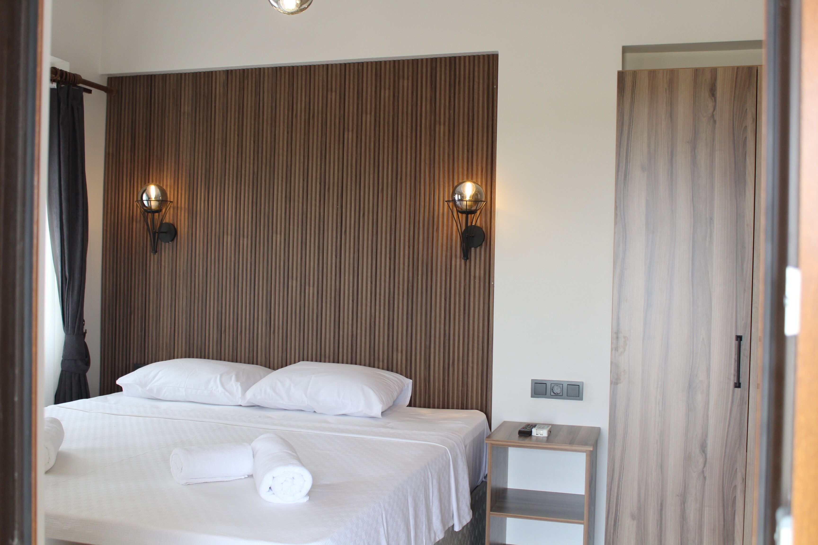 Tinos Otel & Bag Evi