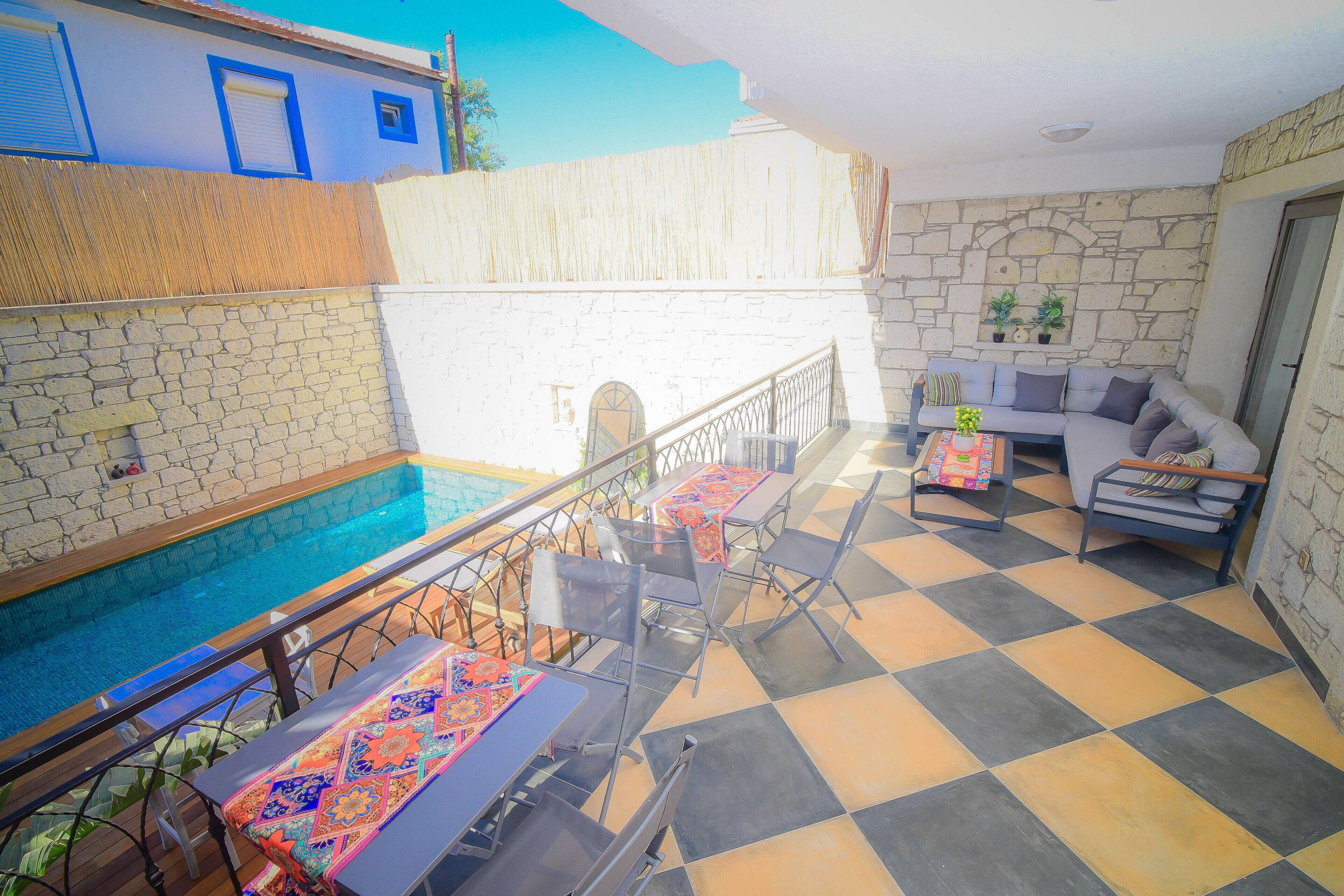 9 Alacati Boutique Hotel