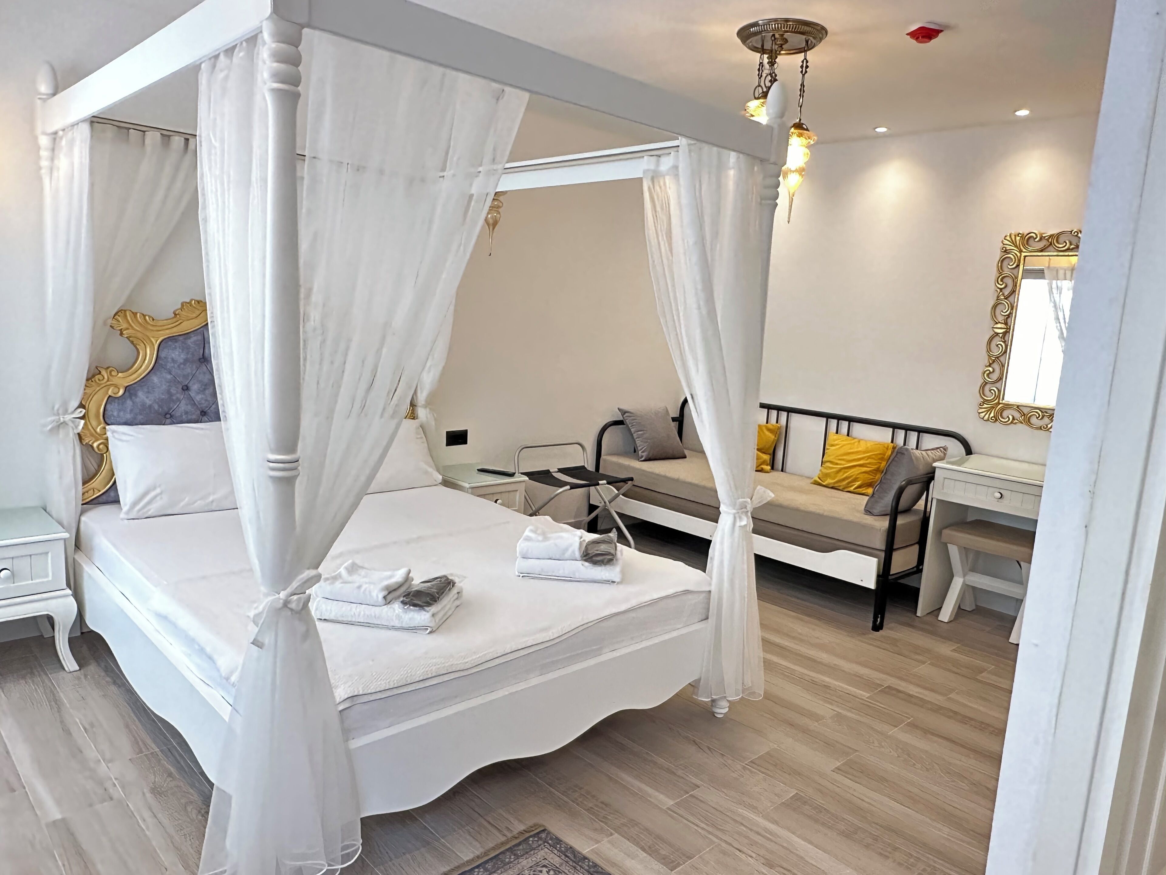 Alacati Grand Eldoris Hotel