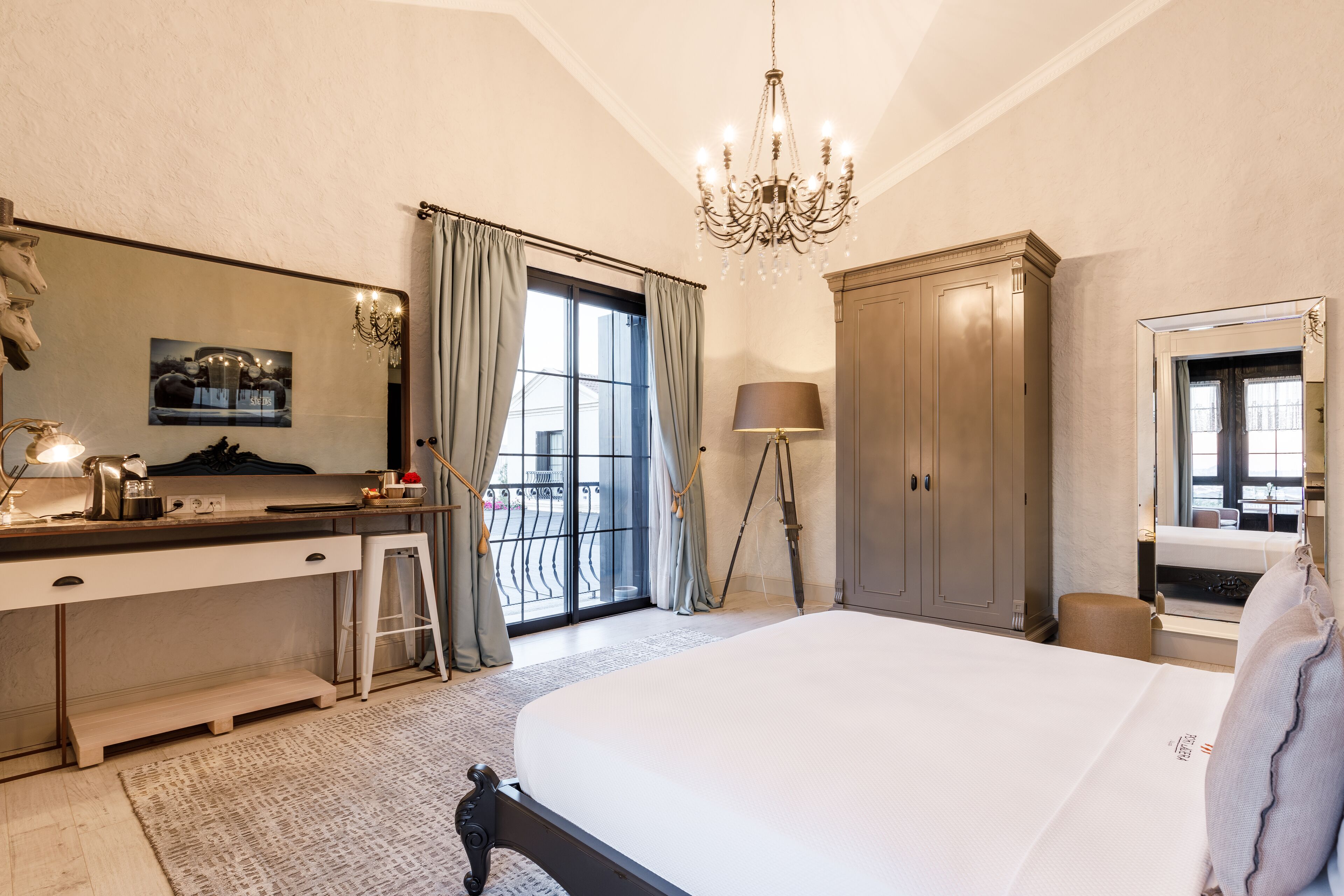 Alacatl Port Ladera Hotel