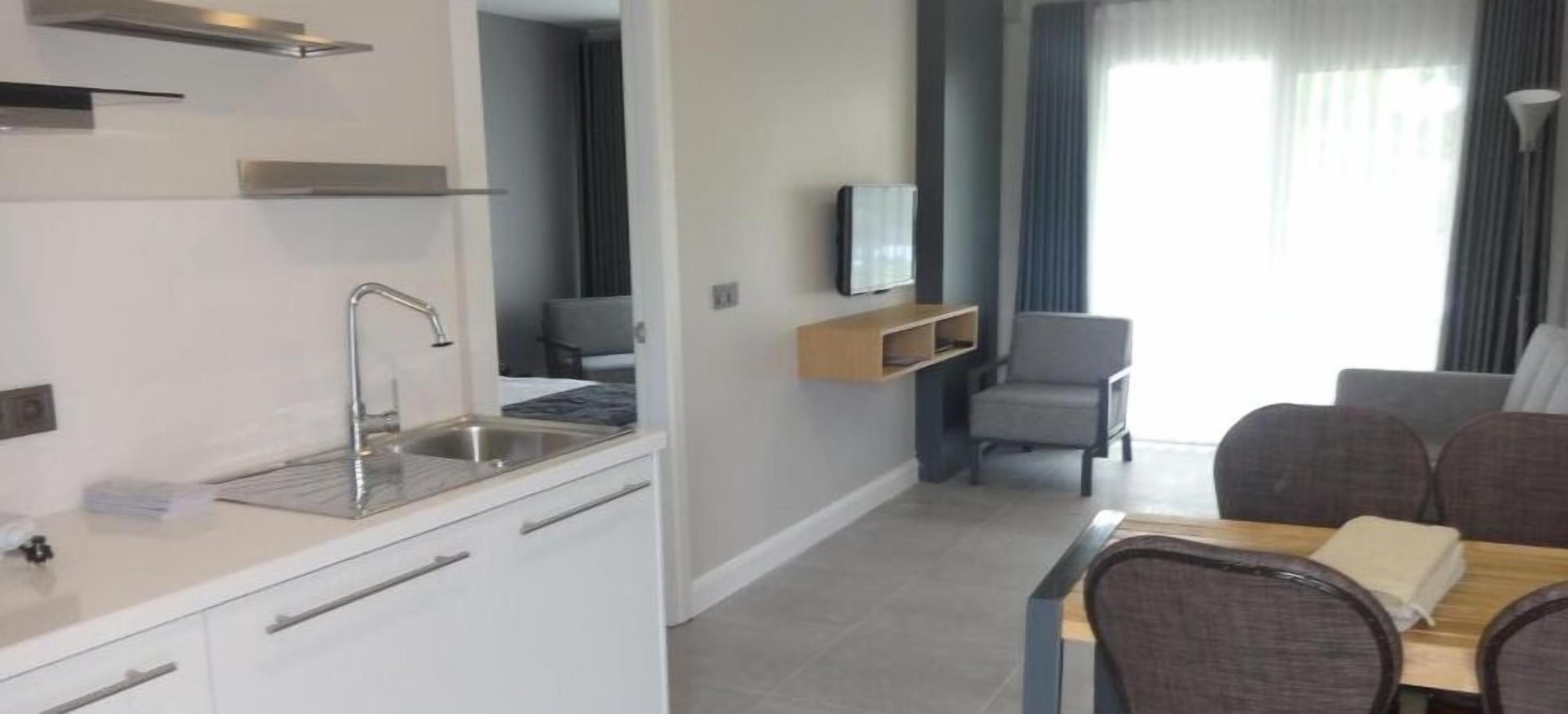 Altin Yunus Apart Beach Plus