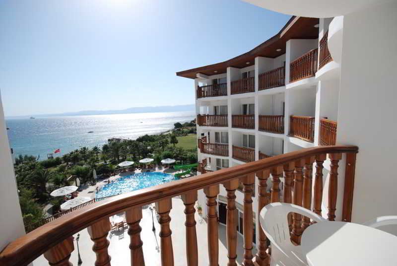 Kerasus Resort Hotel