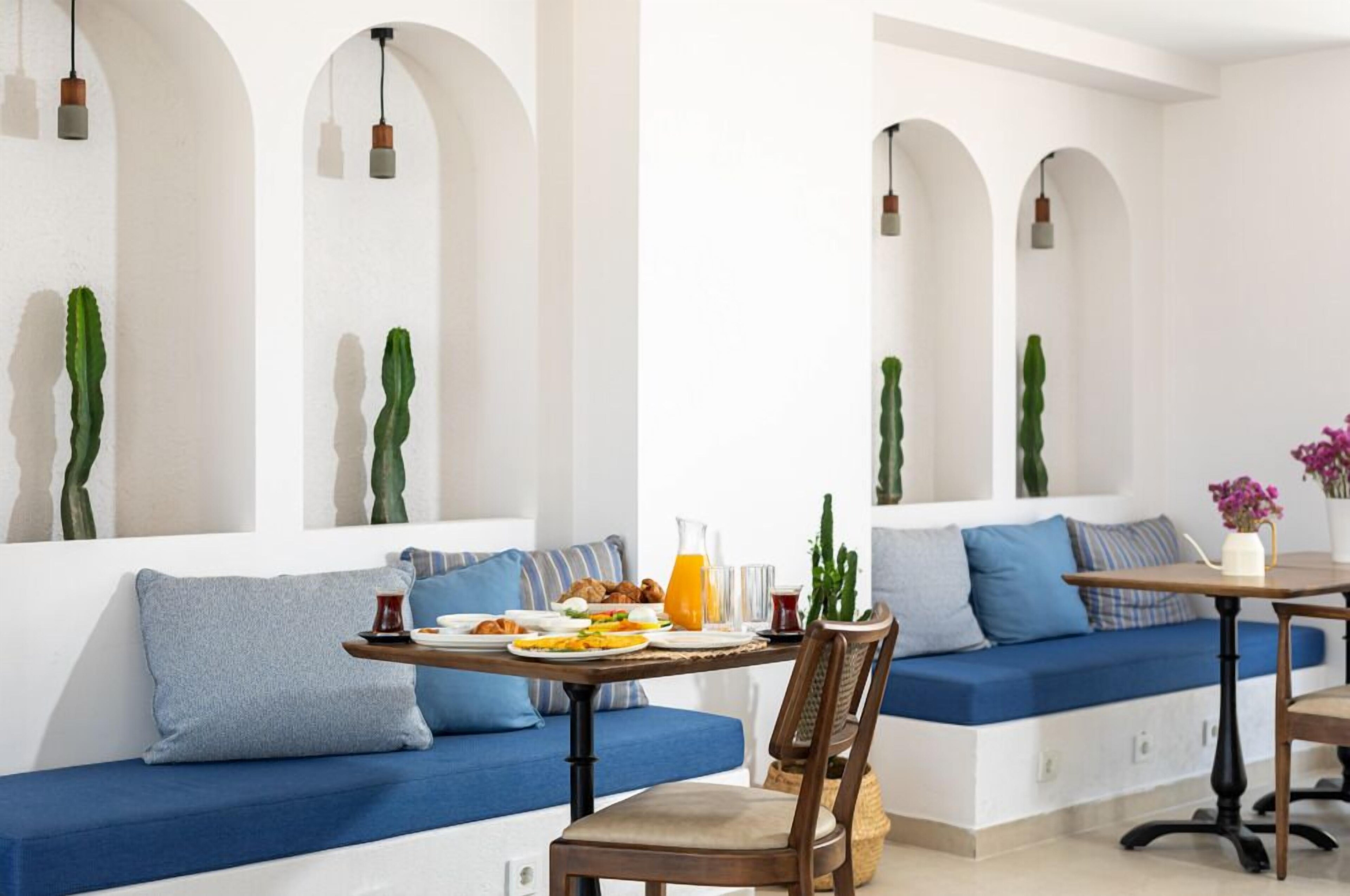Cumbalica Garden Hotel