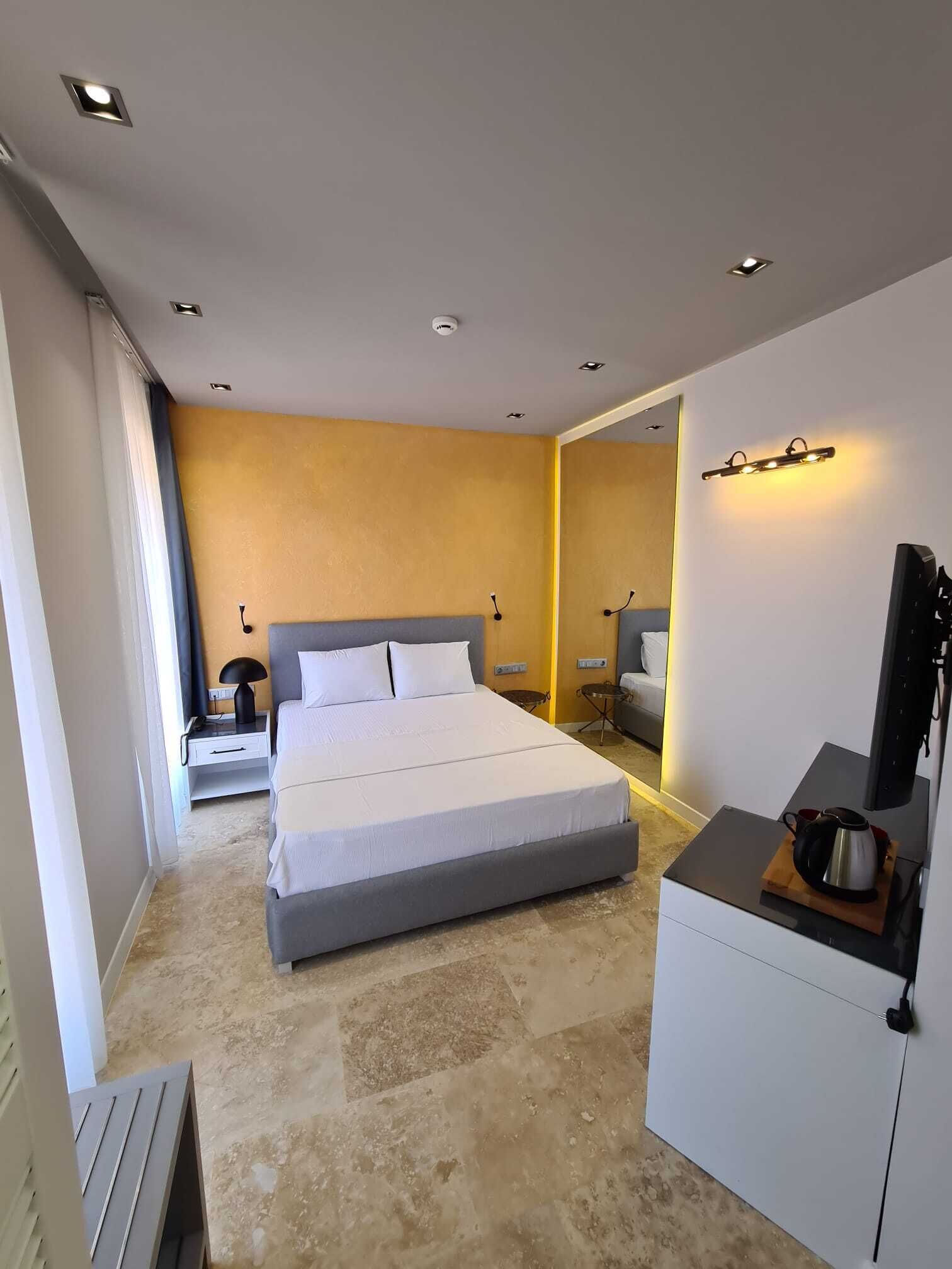 Dubh Linn Hotel