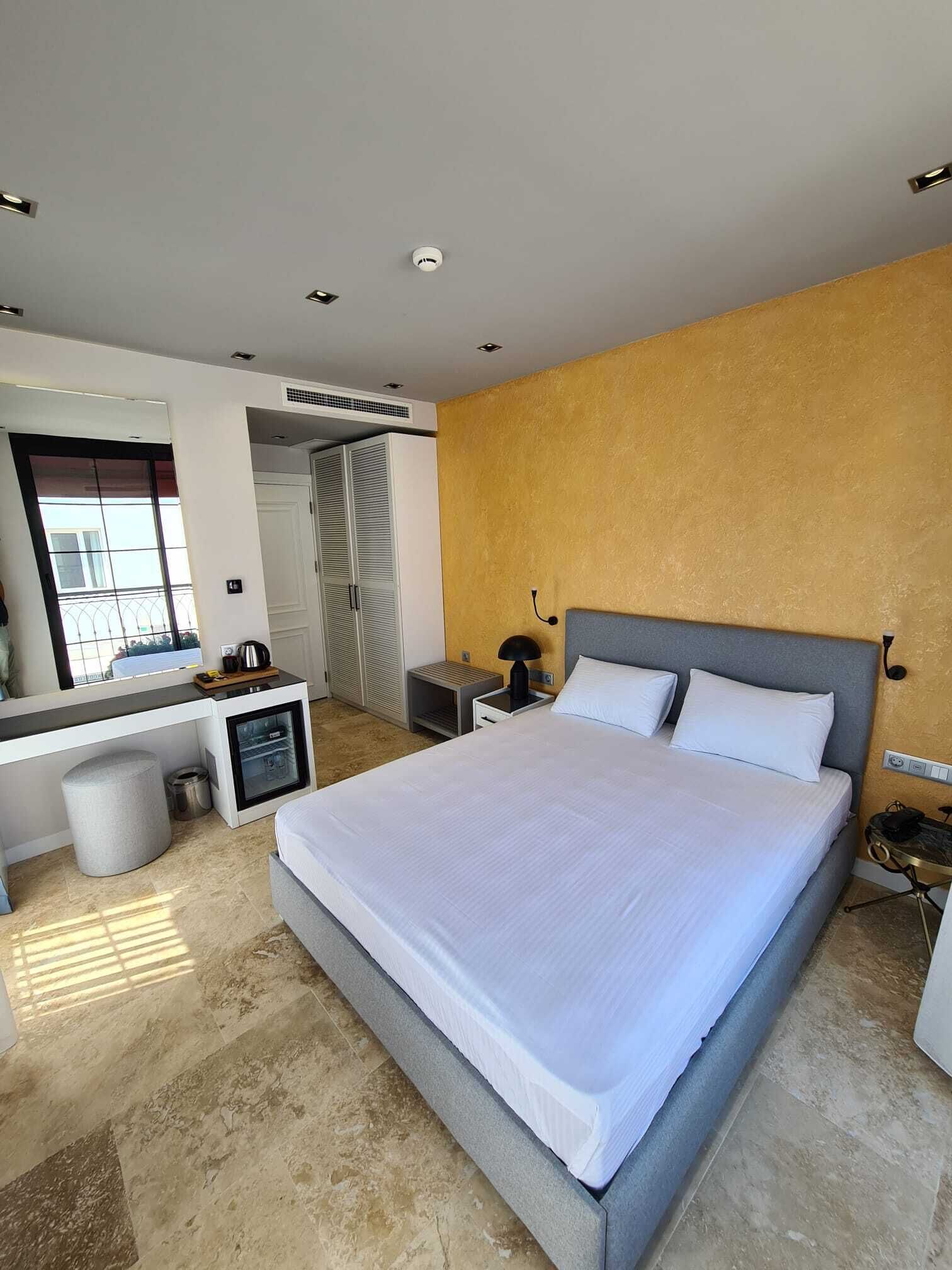 Dubh Linn Hotel