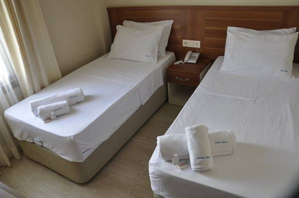 Golden Stone Hotel