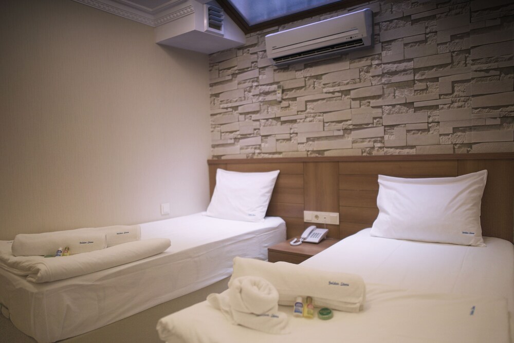 Golden Stone Hotel