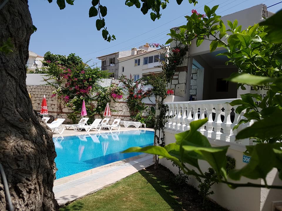 Hotel Doga Garden