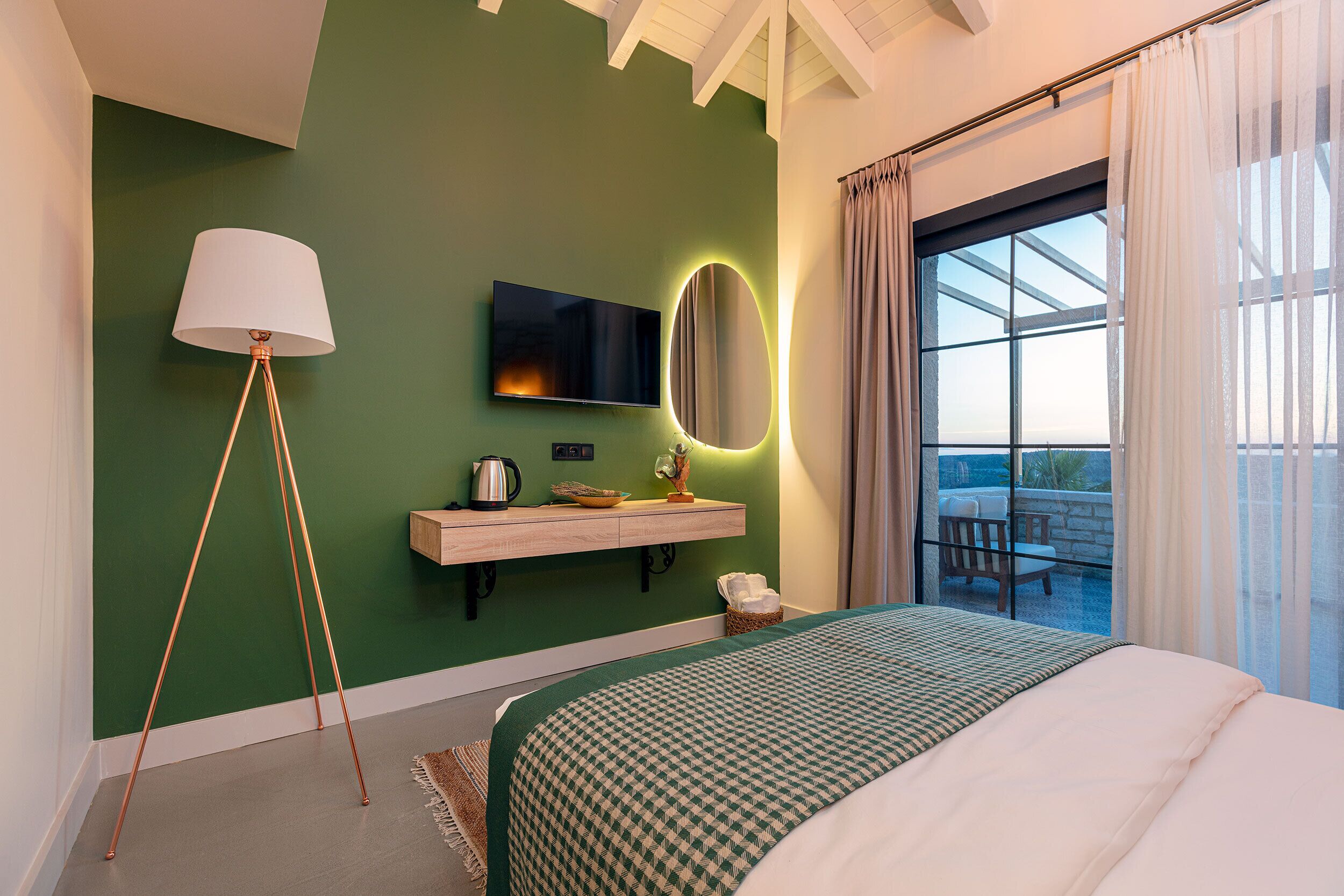 Lavie Otel Çesme