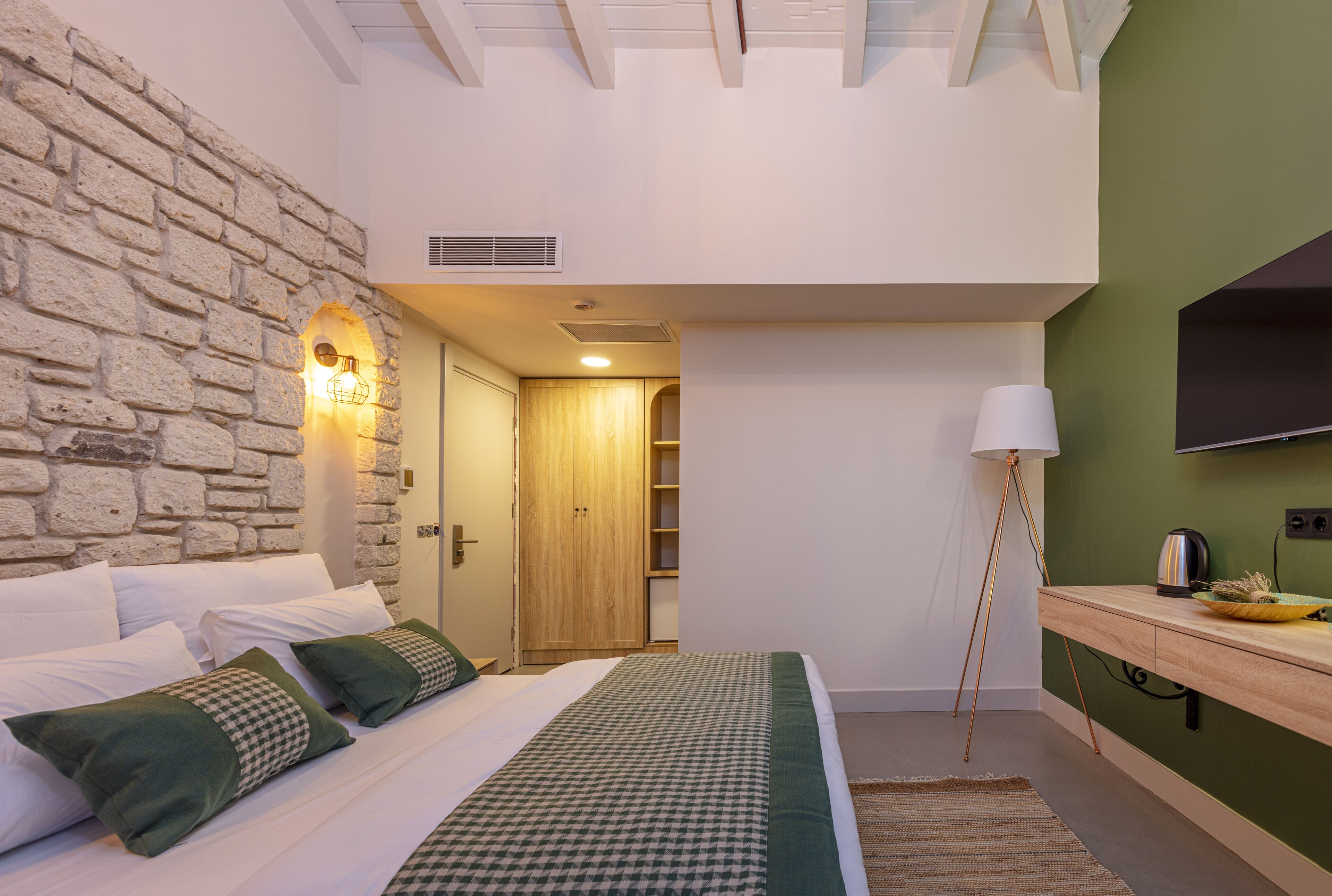 Lavie Otel Çesme