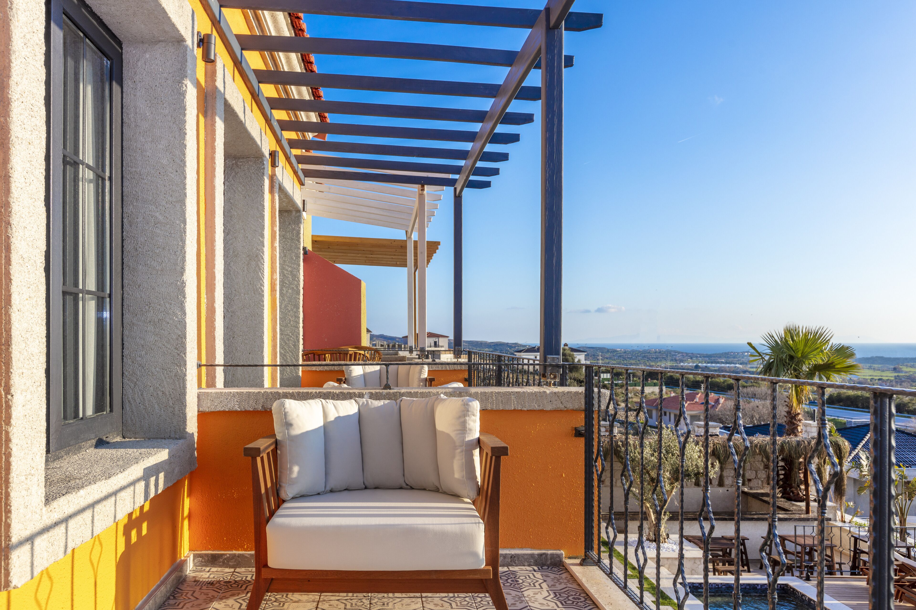 Lavie Otel Çesme